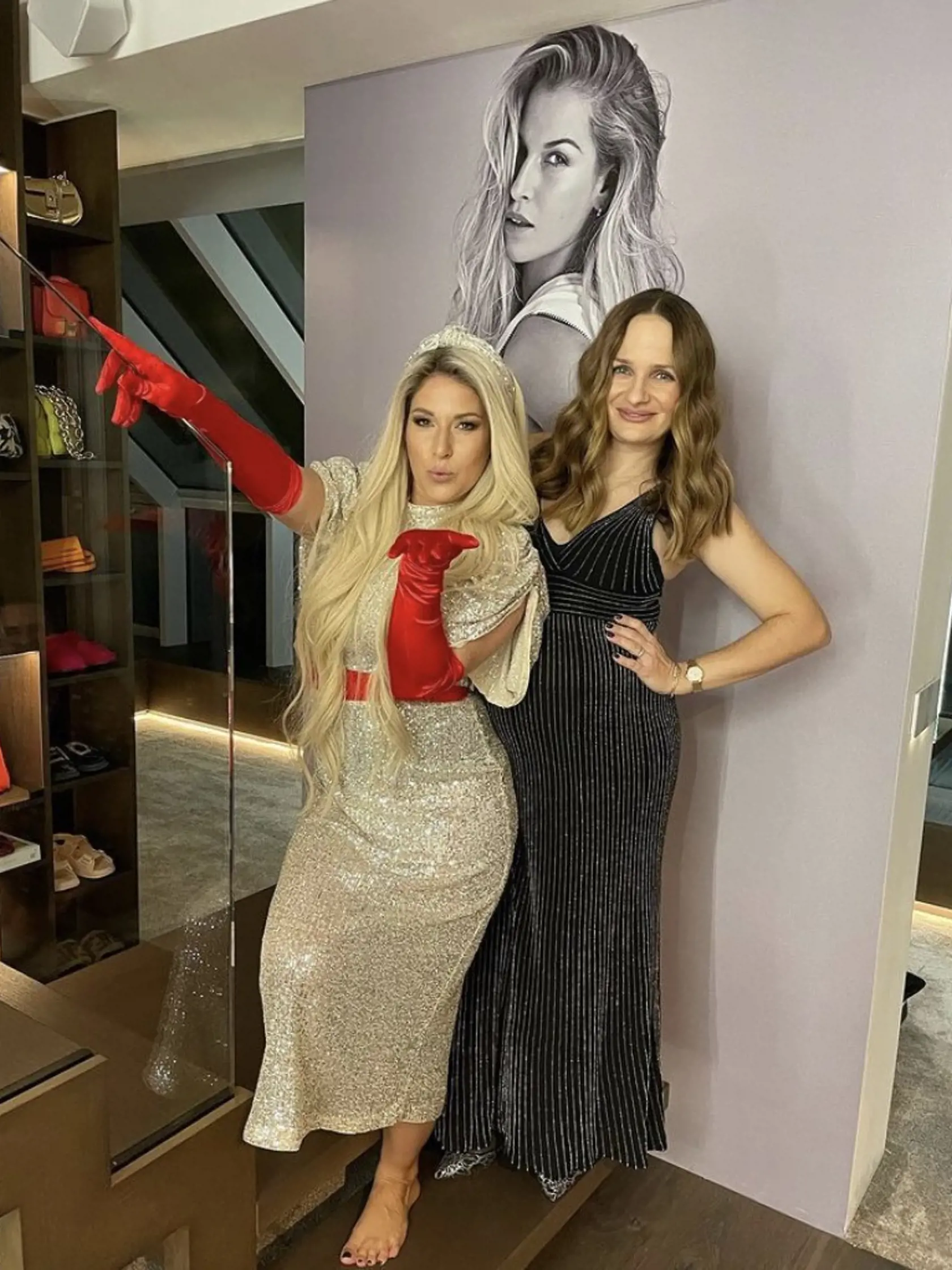 Dominika s herečkou Zuzanou Šebovou-Kubovčíkovou.