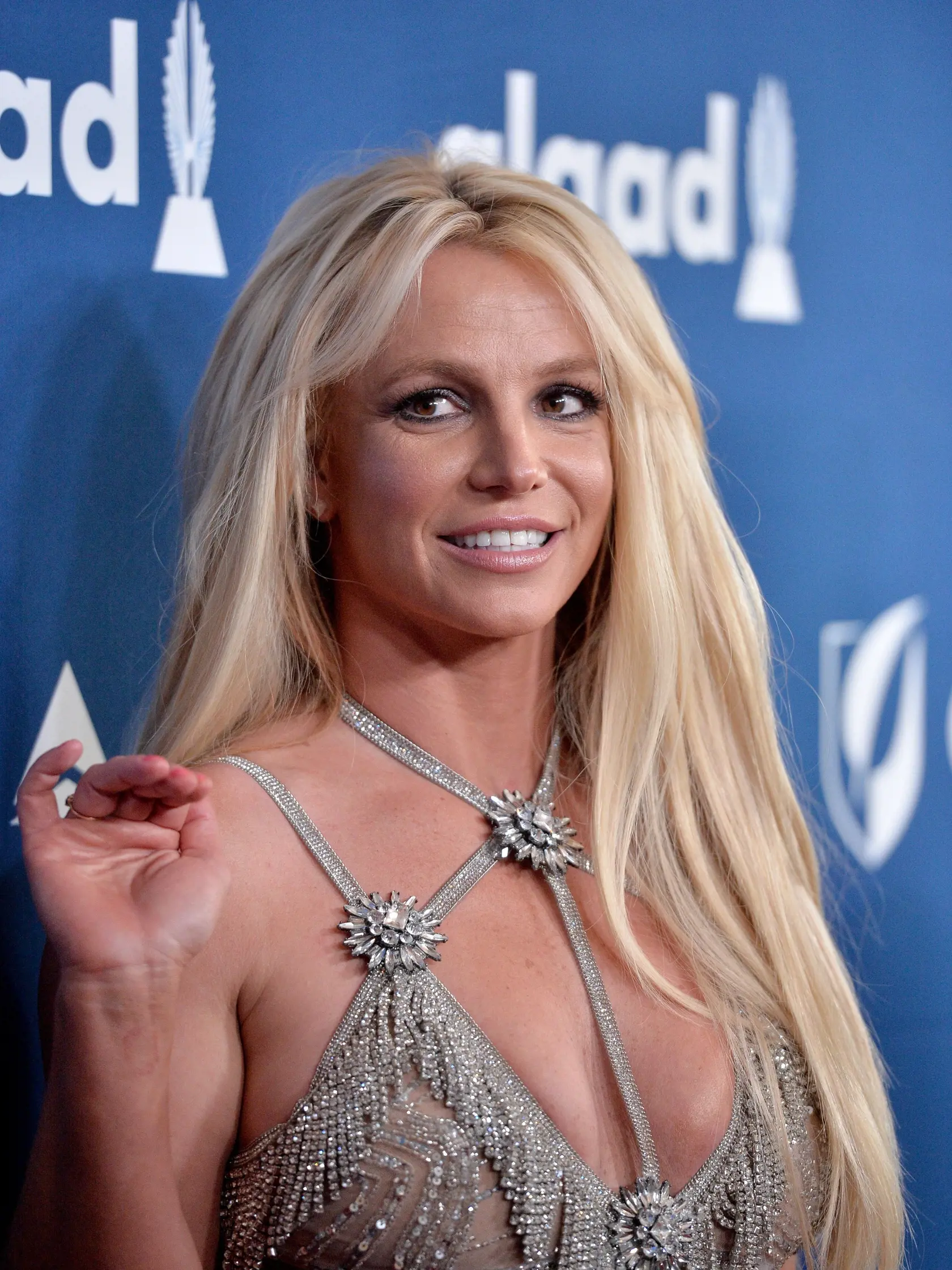 Kontroverzná hviezda Britney Spears, ktorá si za posledné roky prešla náročným osobným obdobím, ako aj následným sobášom a rozvodom, sa rozhodla prehovoriť o svojom pití a zneužití.