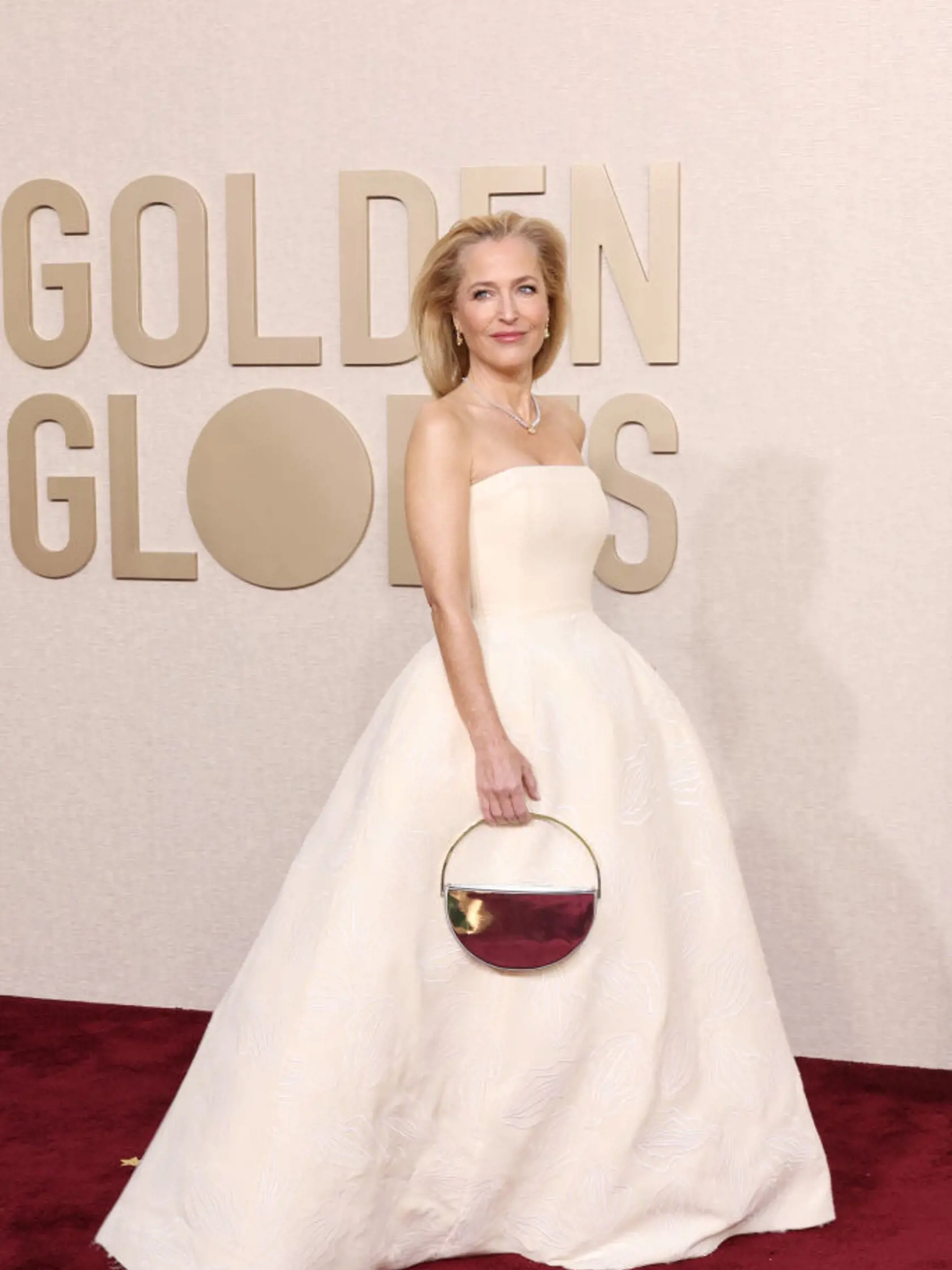 Gillian Anderson (55) na tohtoročných Zlatých Glóbusoch