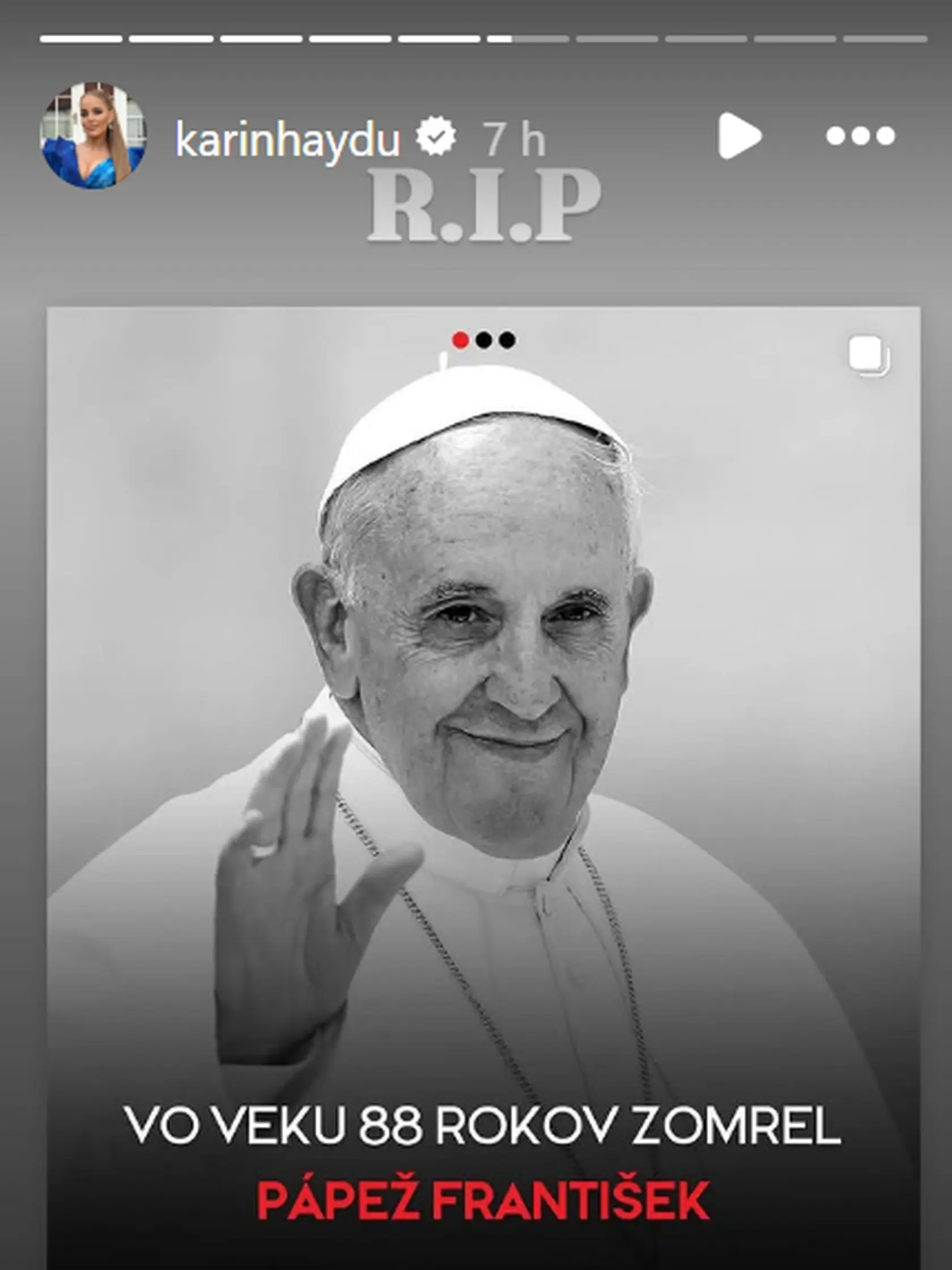 Smrť pápeža Františka zasiahla aj naše známe tváre.
