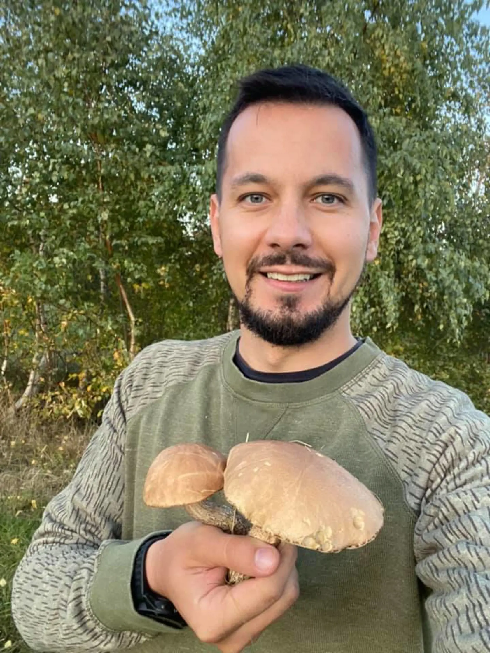 Poslanca Za ľudí Juraja Šeligu tiež baví hubárčenie...