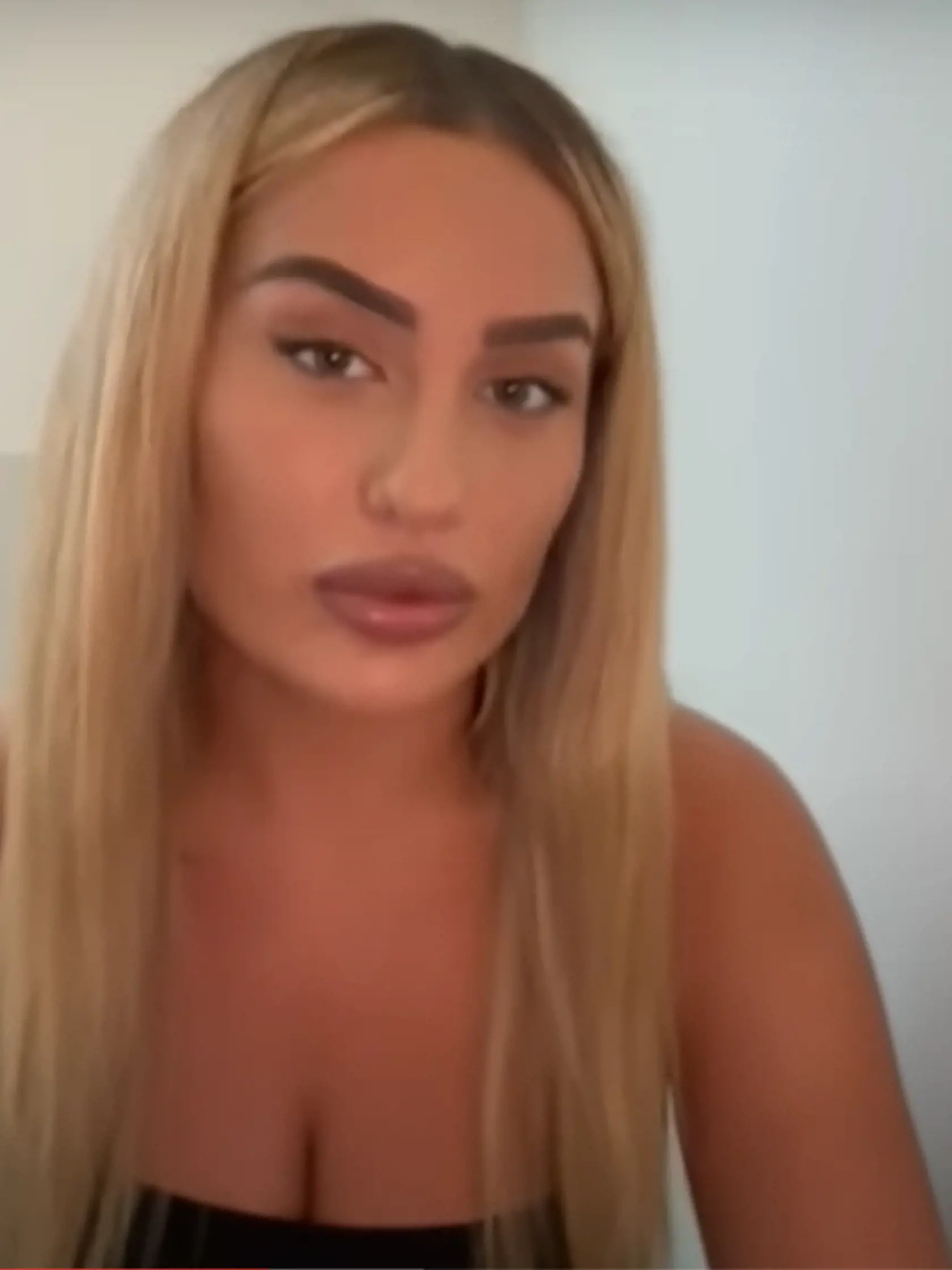 Ema minulý rok zverejnila video, v ktorom obvinila Borisa Kollára..
