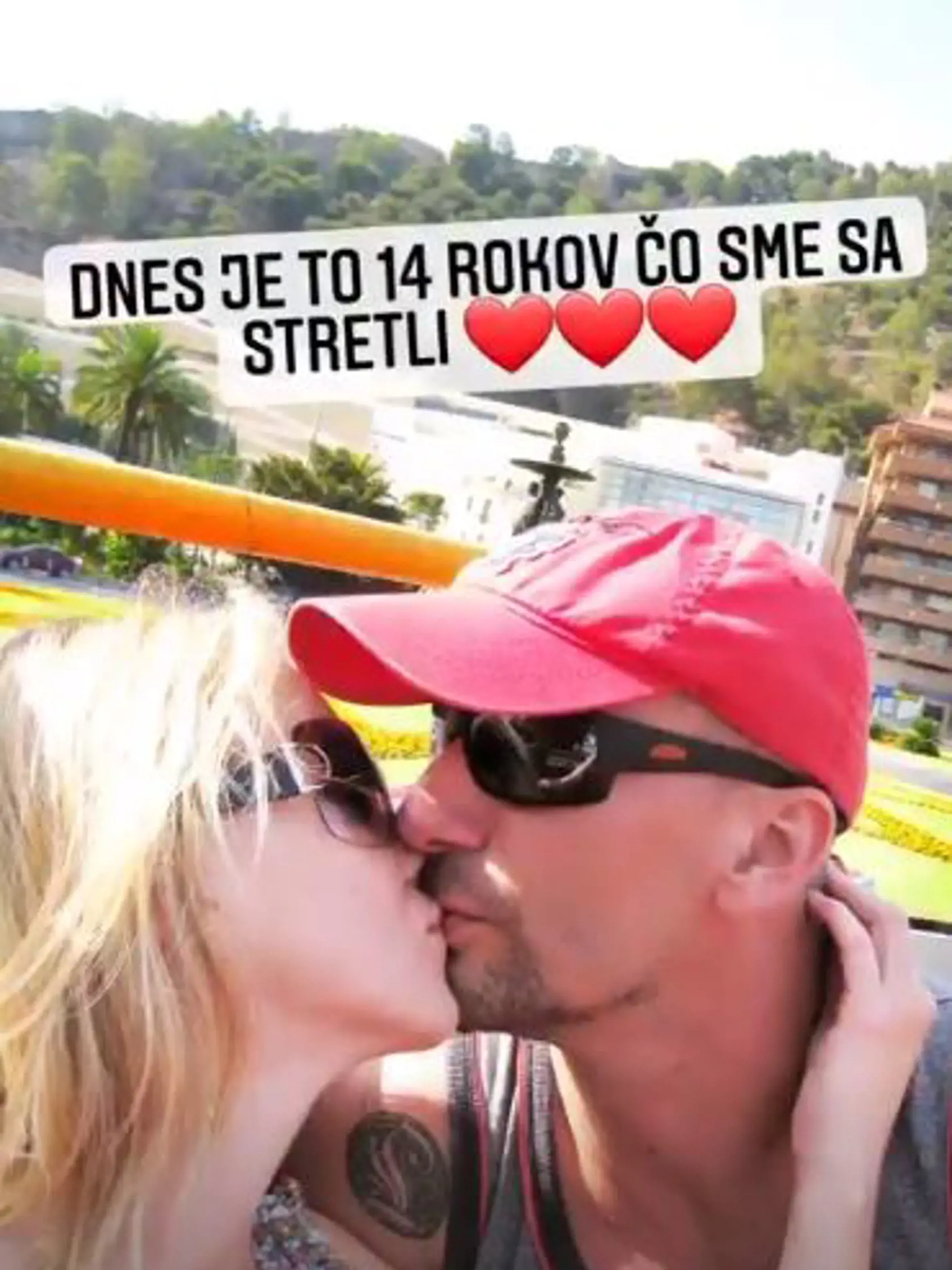 Jaro Bekr uverejnil zamilovanú fotku.