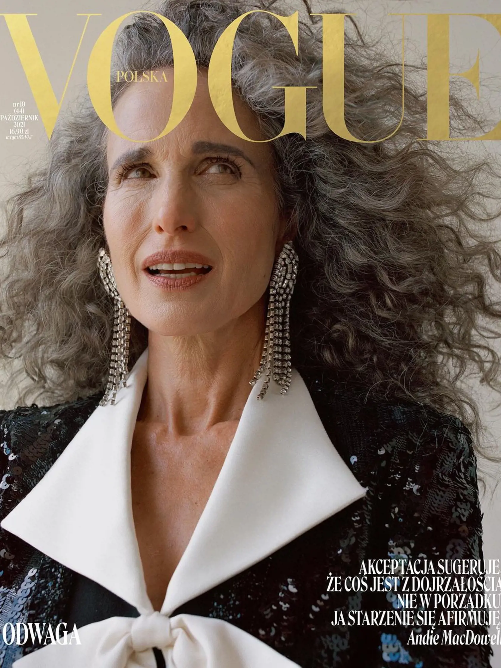 Andie na titulke poľského Vogue