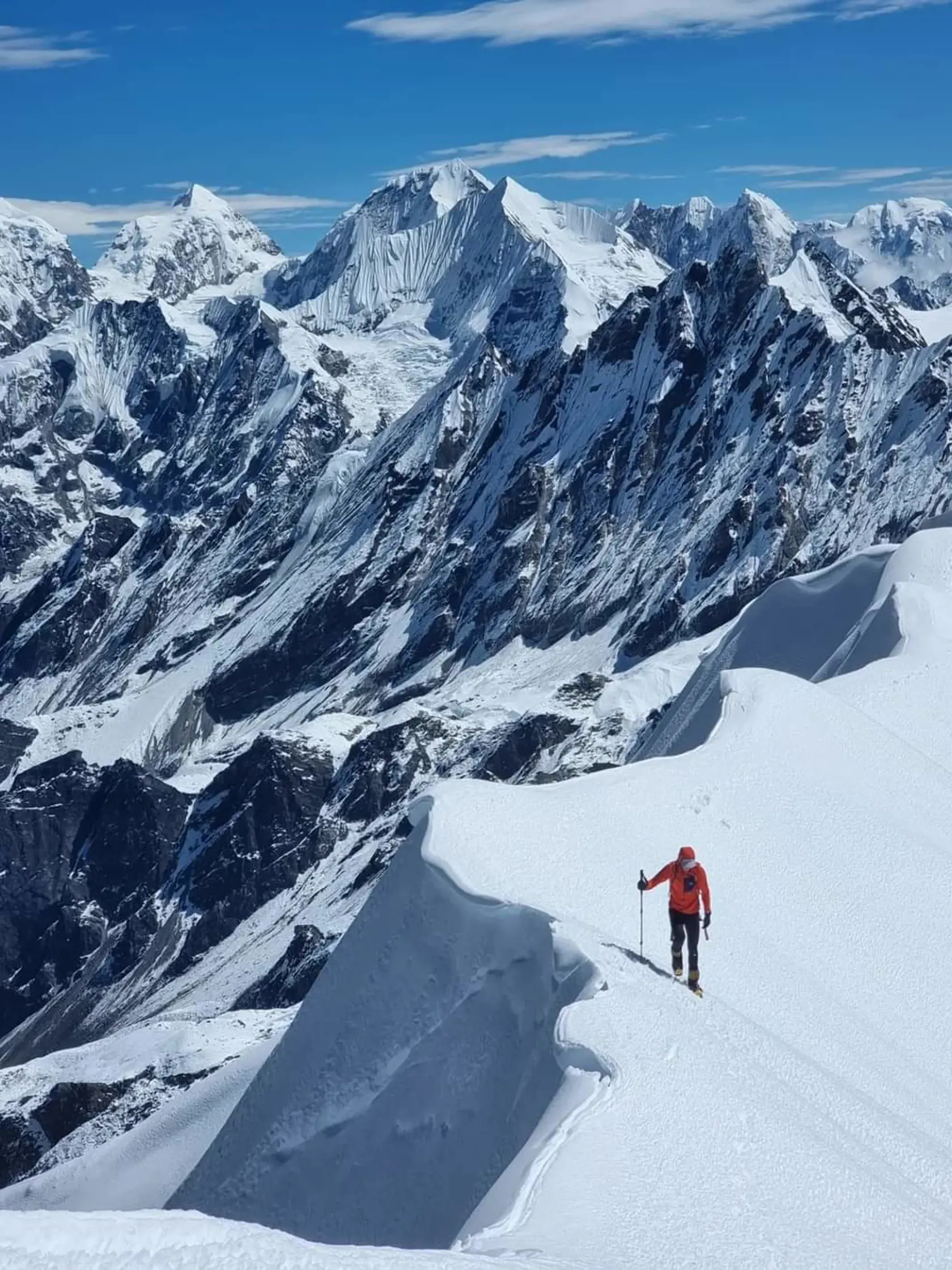 Ondrej Húserka spadol do trhliny pri zostupe z East Face of Lantang Lirung v Nepále.