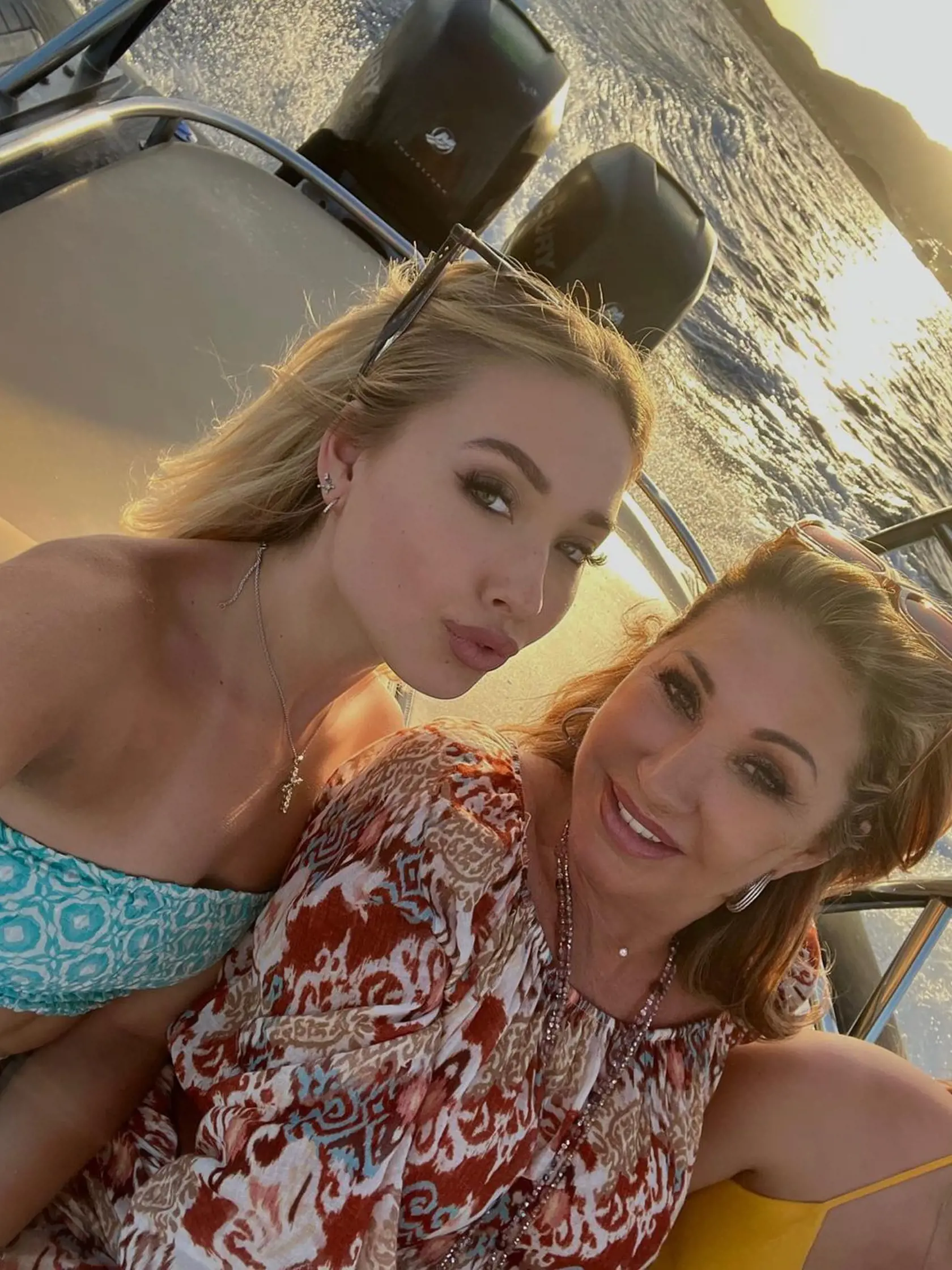 Shania Geiss sa na instagrame pochválila fotografiami v bikinách. Takto si mladá milionárka užíva leto.