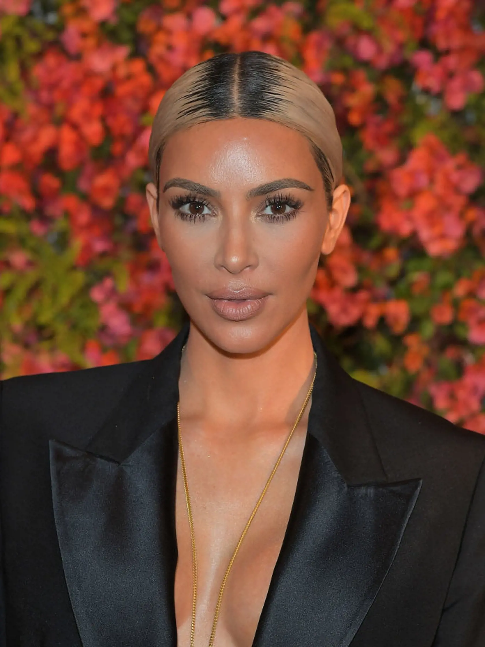 MALIBU, CA - NOVEMBER 15:  Kim Kardashian attends Bumble Bizz Los Angeles Launch Dinner At Nobu Malibu at Nobu Malibu on November 15, 2017 in Malibu, California.  (Photo by Charley Gallay/Getty Images for Bumble)