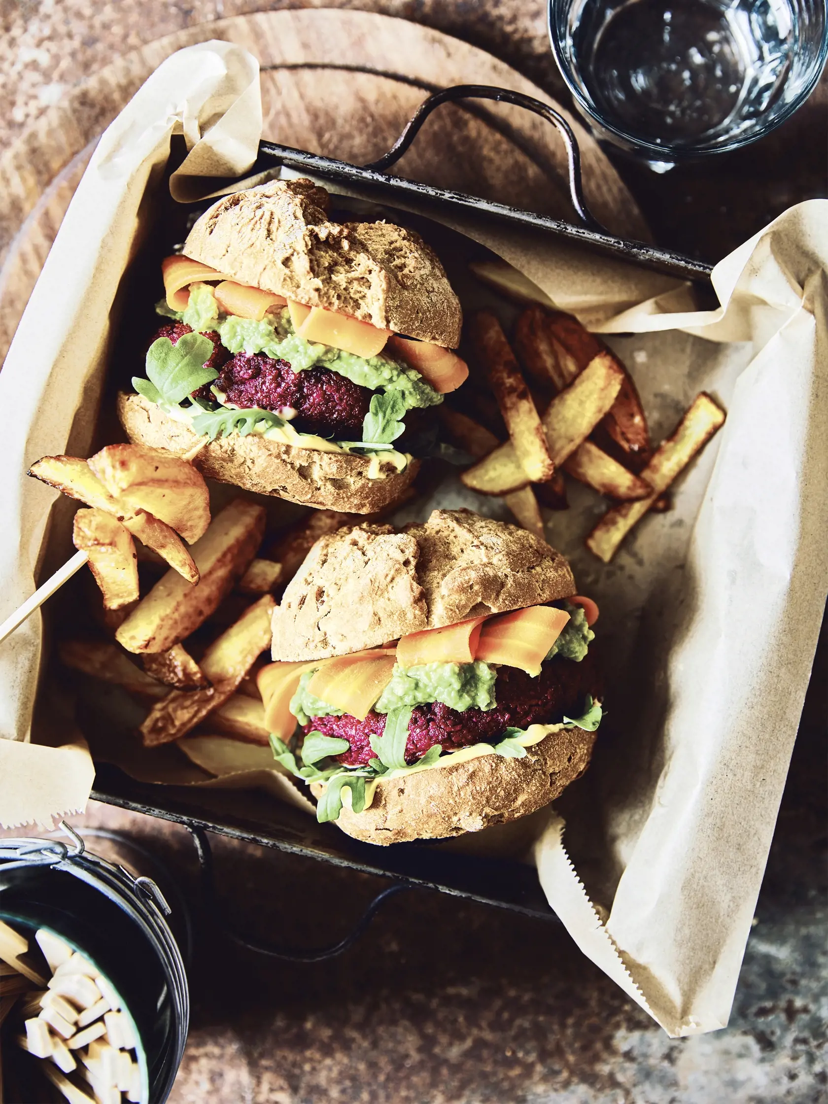 Burger z cvikly a tofu