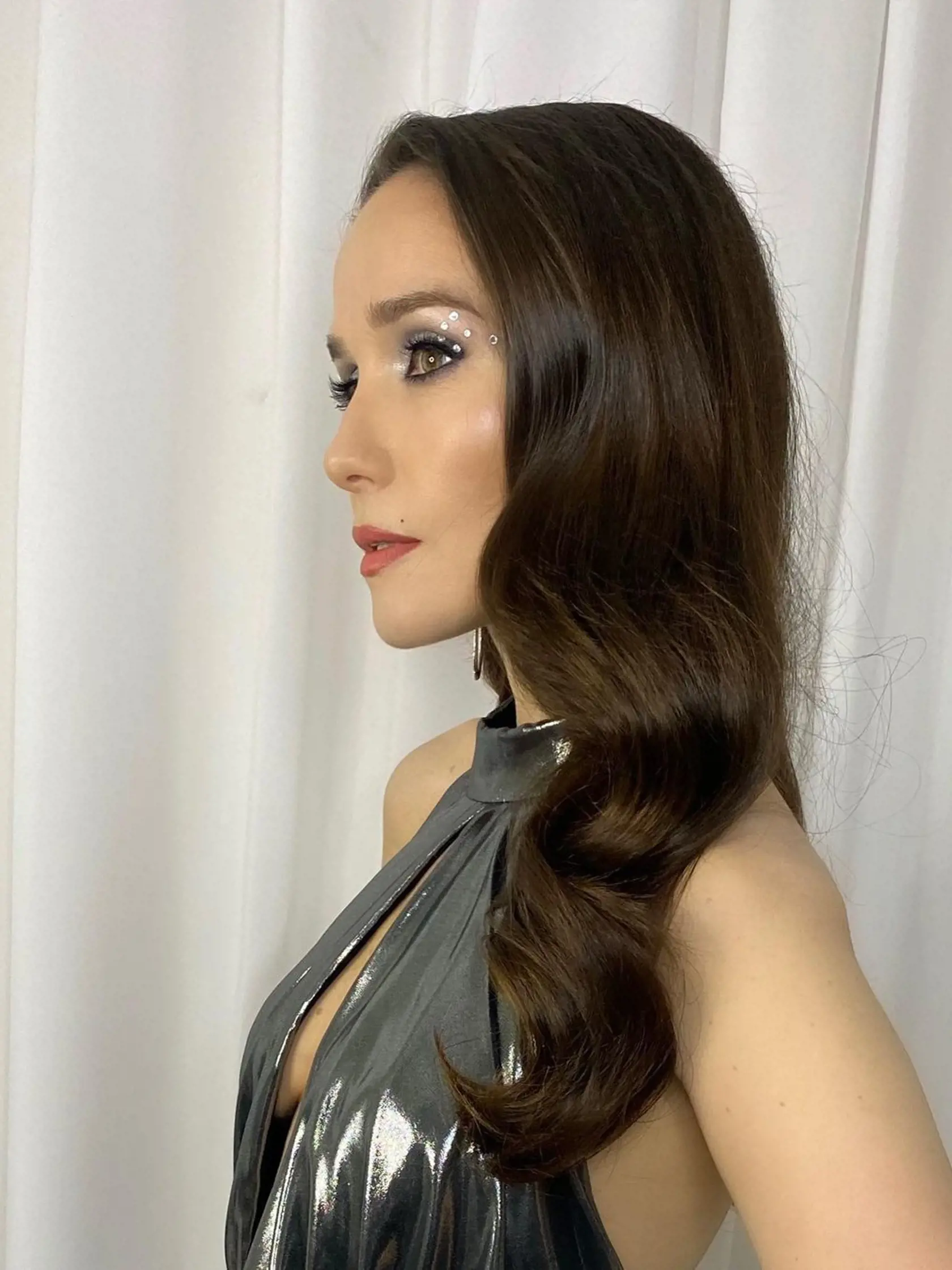 Natalia Oreiro (43) – Milágros
Natalia Oreiro akoby od čias Divokého anjela nezostarla ani o deň. Hoci má už po 40-ke, vyzerá neskutočne mladistvo a aj napriek materstvu si udržala špičkovú postavu, ktorou rada provokuje na sociálnych sieťach. Jej partnerom je o 20 rokov starší hudobník, argentínsky rocker Ricardo Mollo (63).