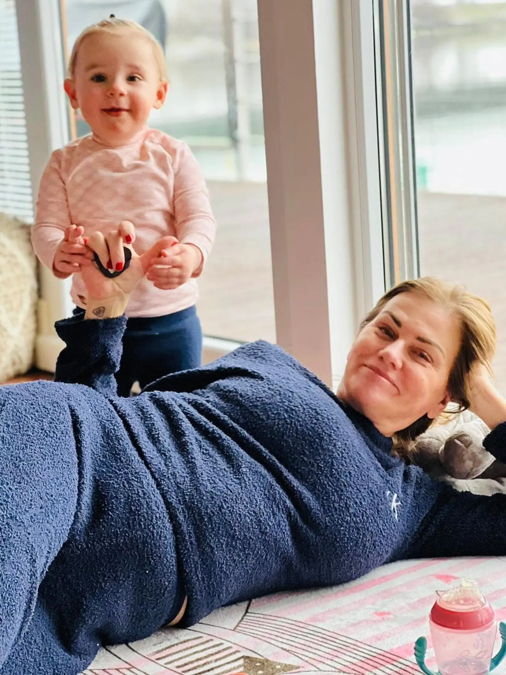 Monika Beňová trávi čas s dcérou Leou aj na hausbóte.