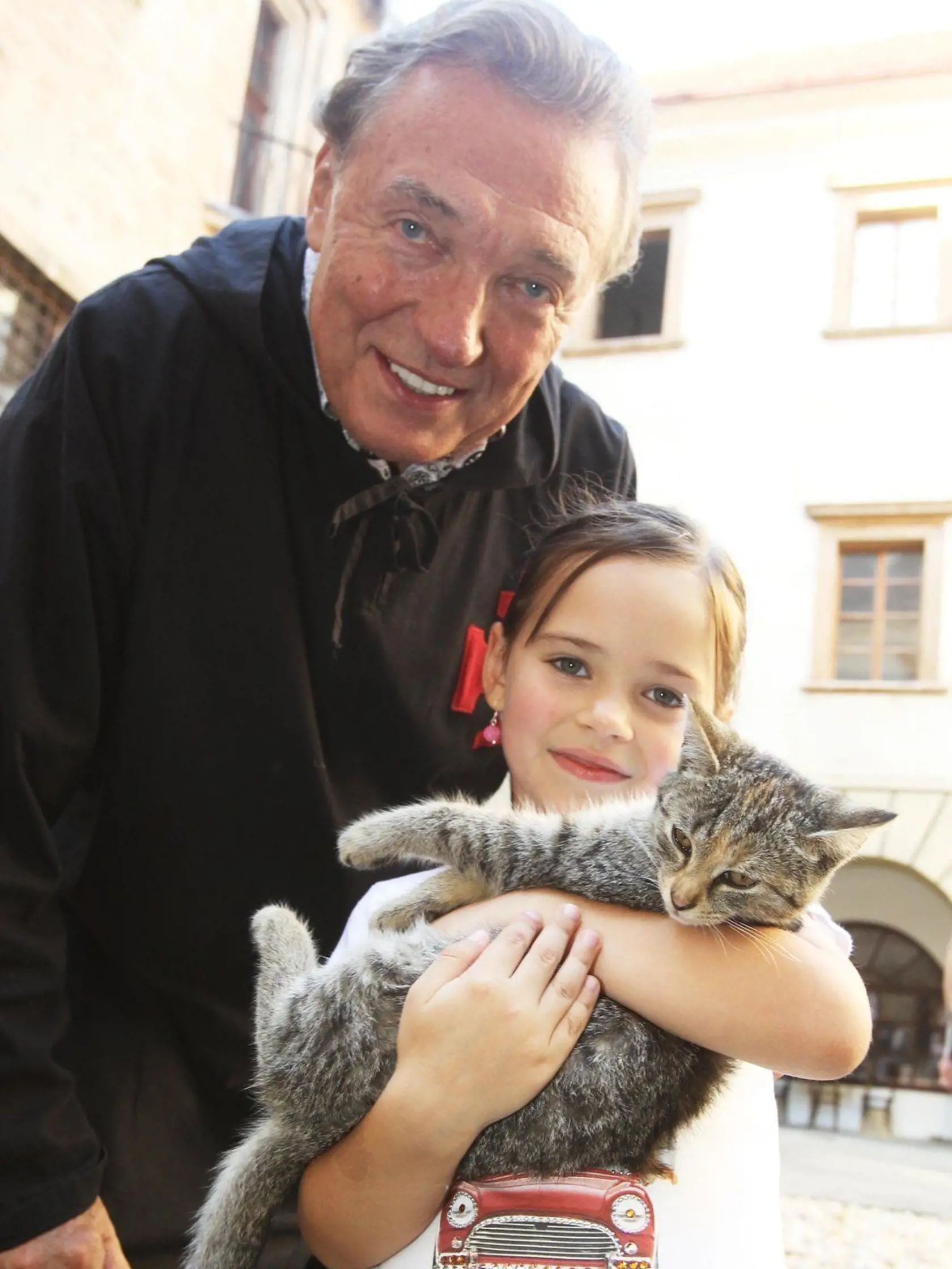  Karel Gott s dcérkou. 