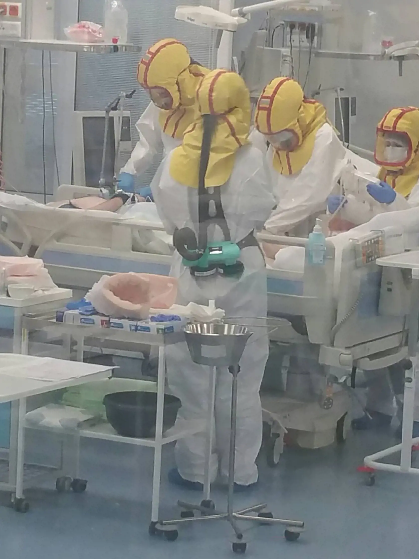 VYSOKÁ ÚMRTNOSŤ V nemocnici v Košiciach mali dni, keď pacienti s covidom zomierali každú hodinu a pol.