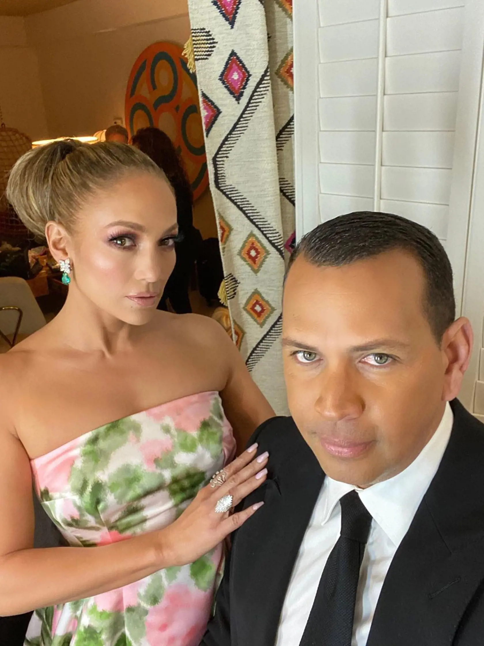 Niekdajší známy bejzbalista sa na svojom instagramovom účte pravidelne chváli snímkami so svojou vyvolenou Jennifer Lopez.