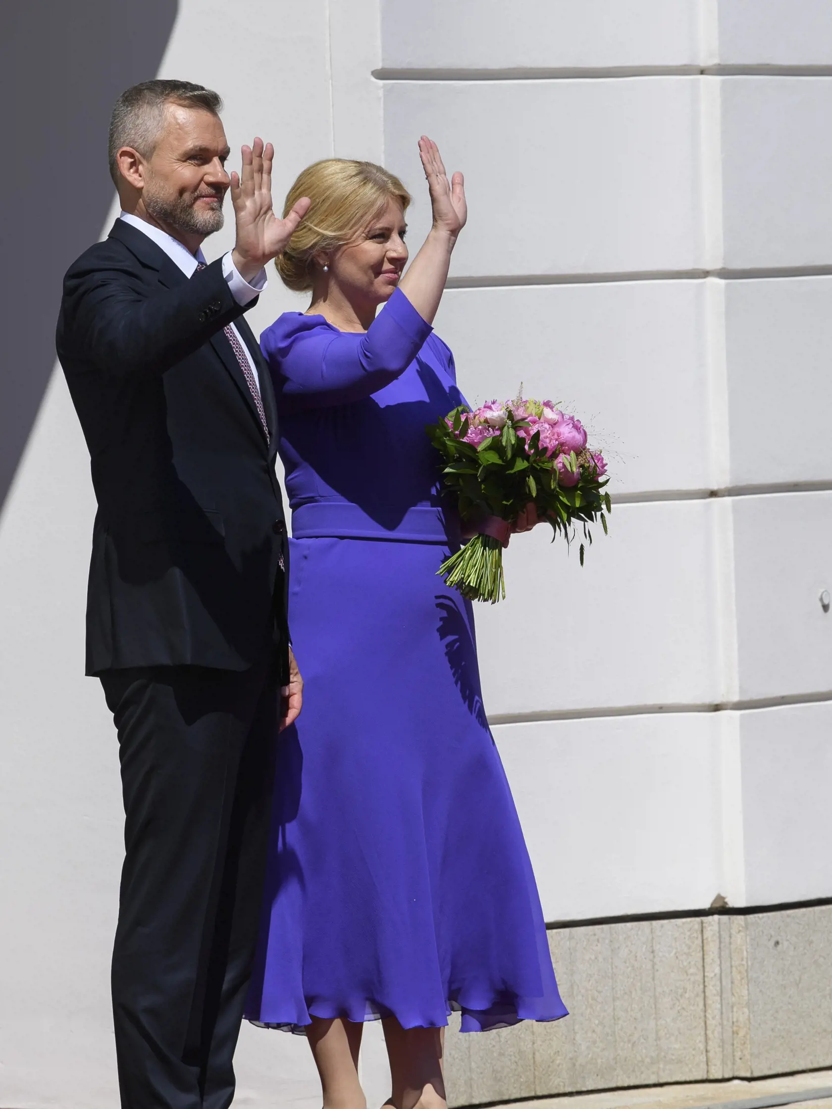 Na snímke nový prezident SR Peter Pellegrini počas prevzatia Prezidentského paláca z rúk jeho predchodkyne Zuzany Čaputovej 15. júna 2024 v Bratislave. FOTO TASR - Michal Svítok 