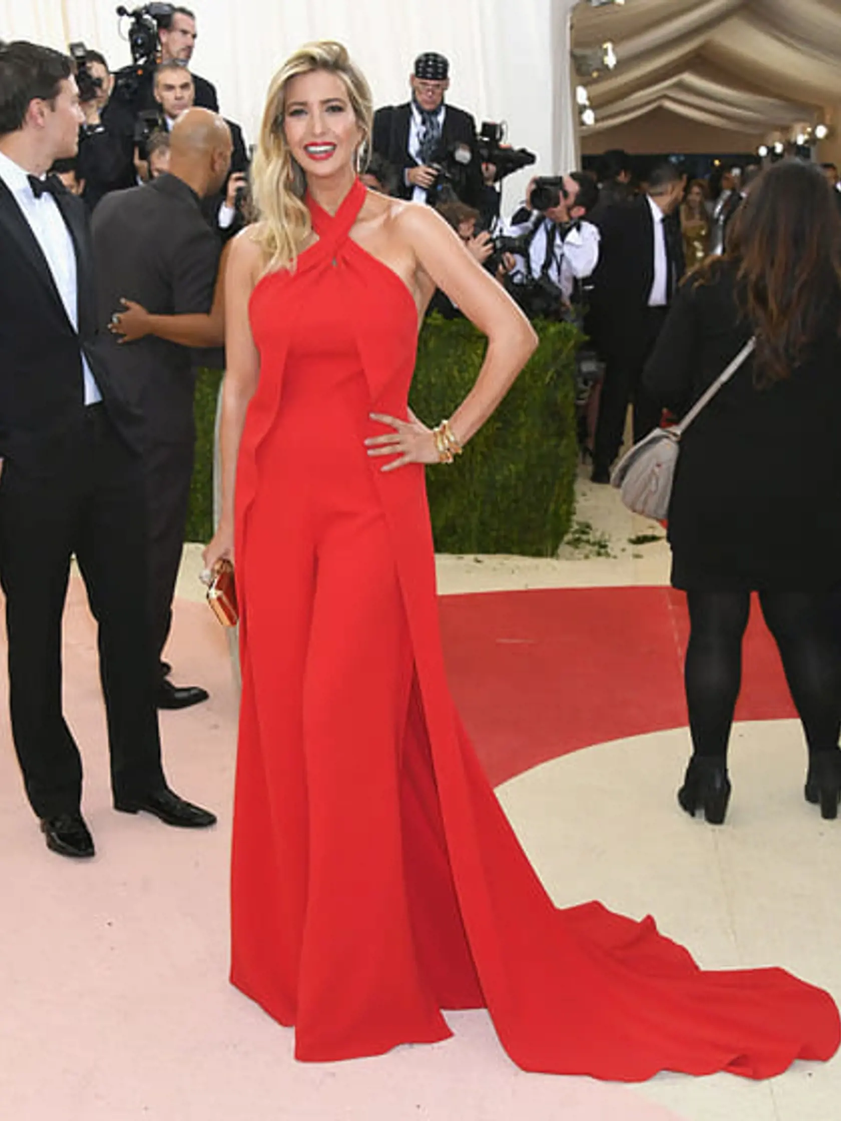 Ivanka Trump vie otca upokojiť.