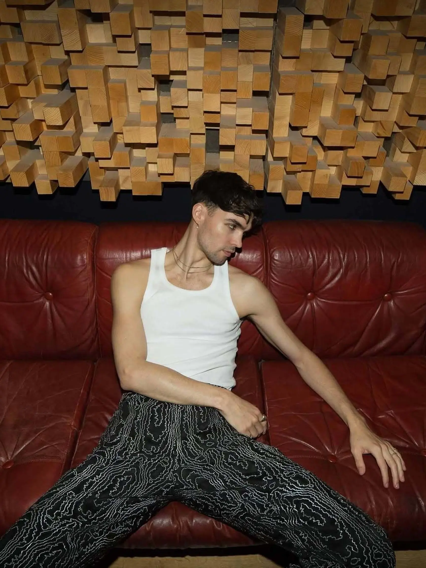 Spevák Adam Pavlovčin alias ADONXS.