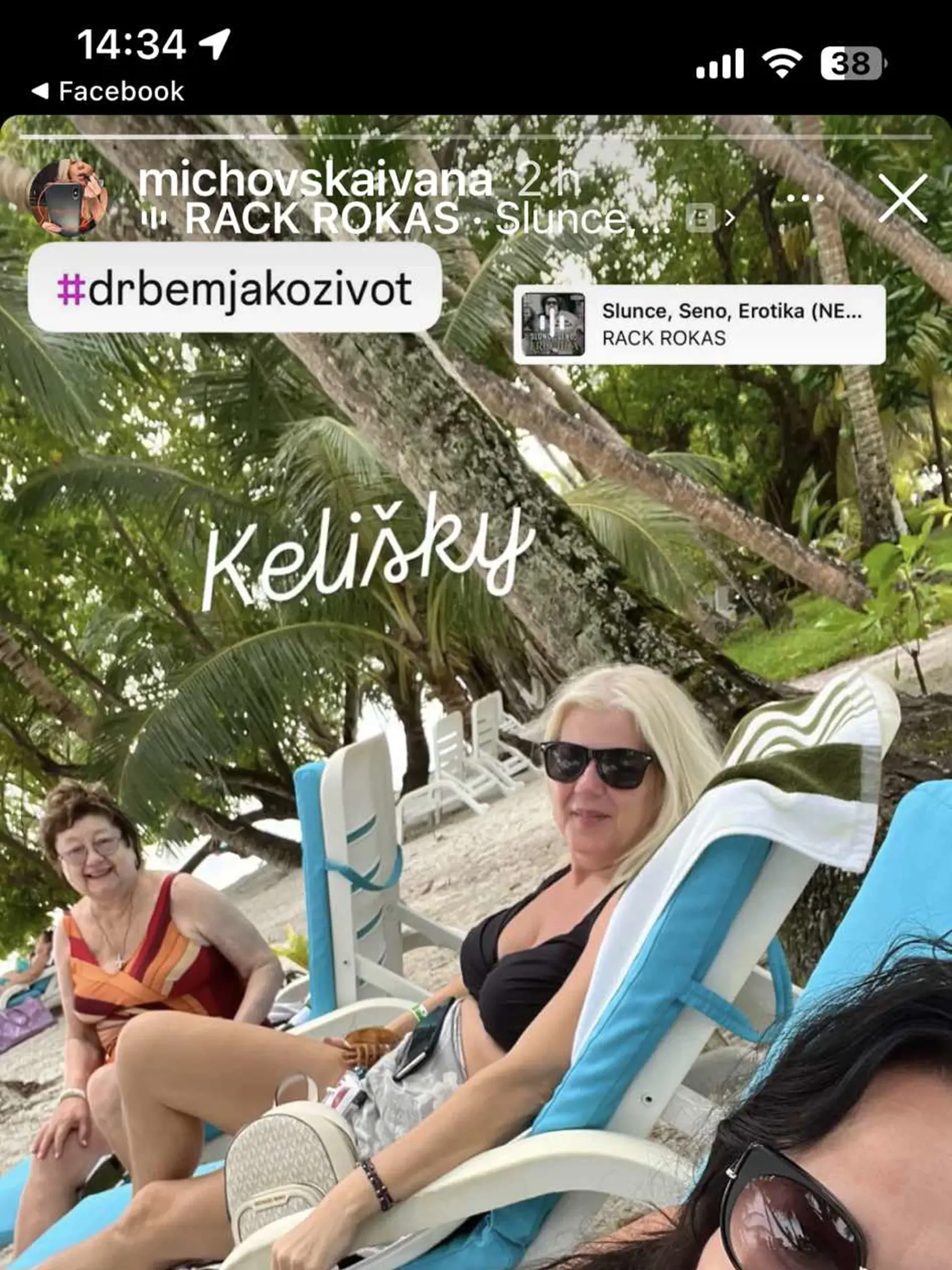 Speváčka Heidi Janků sa v 62 rokoch ukázala v plavkách.
