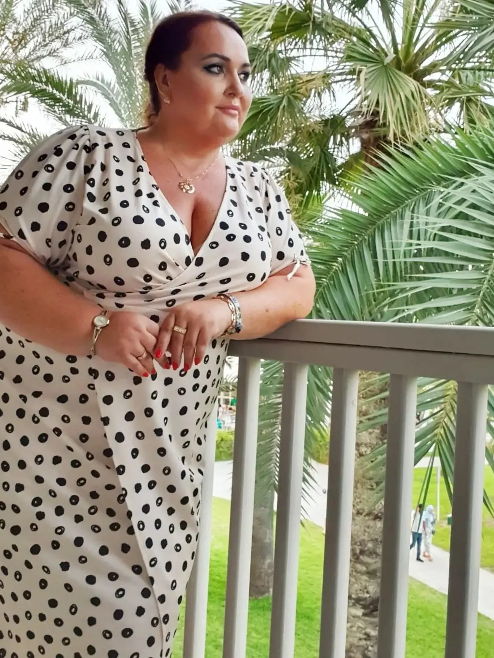 Renáta Názlerová svojimi outfitmi inšpiruje ženy na Instagrame.