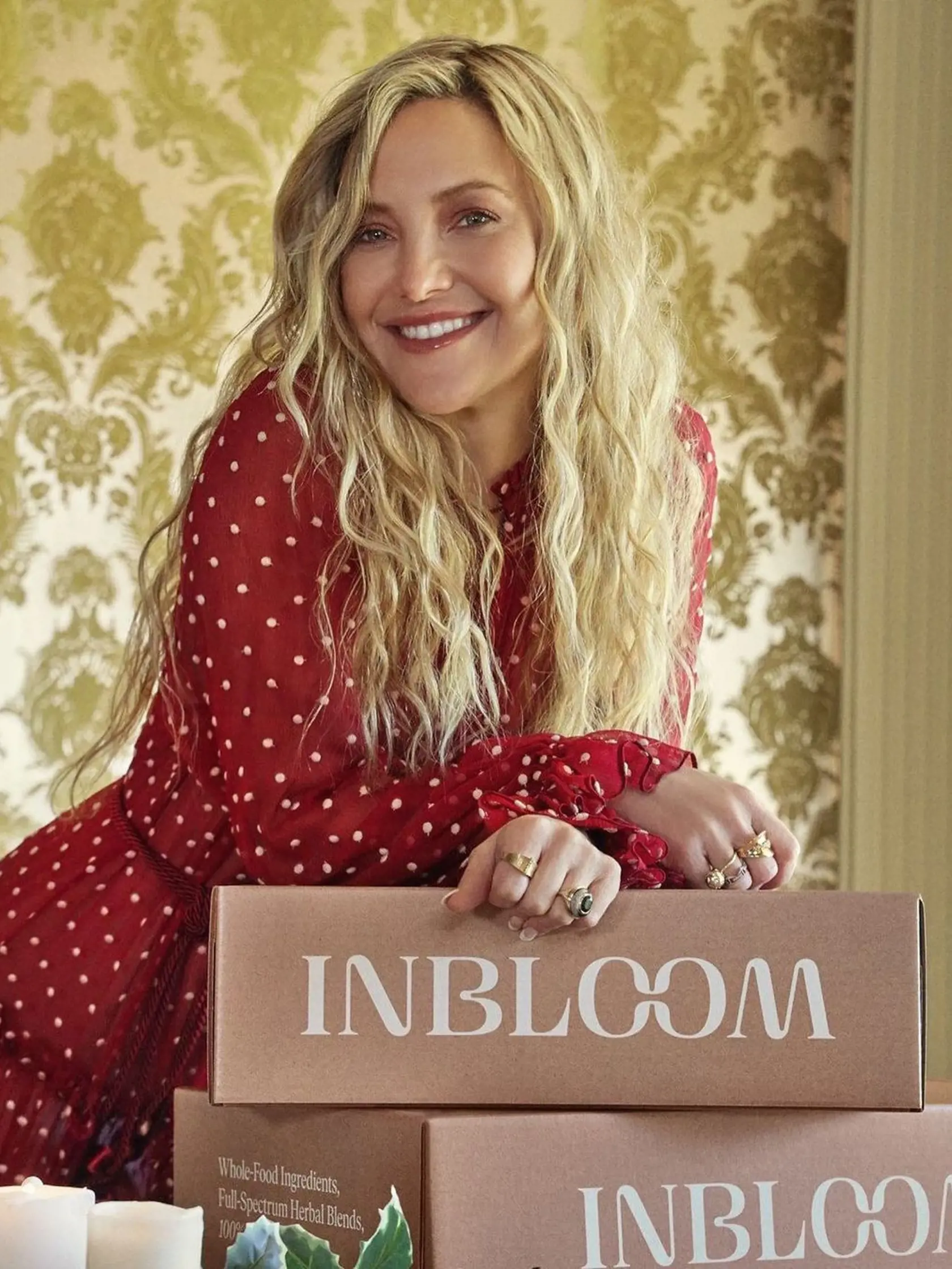 Kate Hudson miluje vzorované tapety.