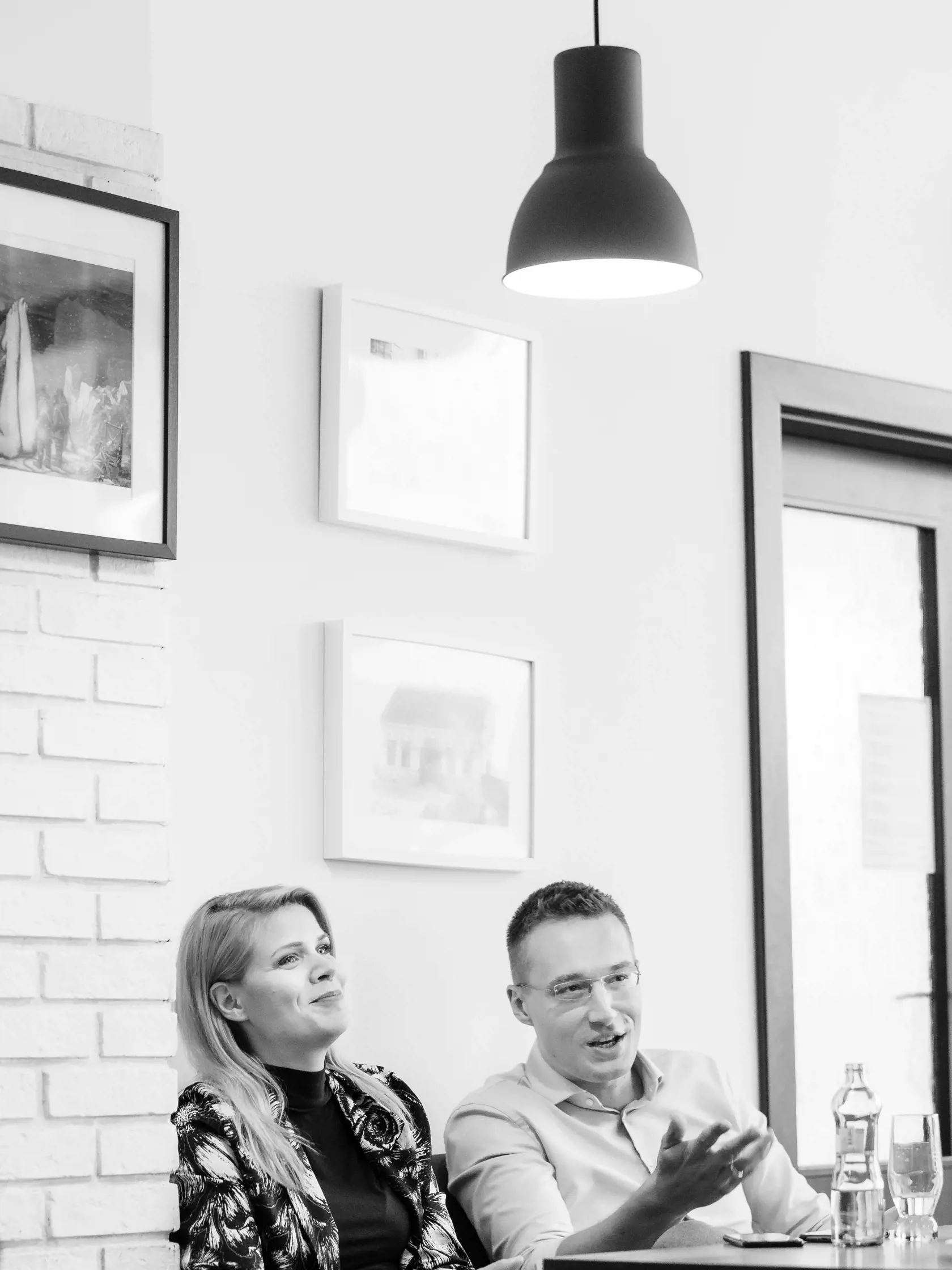 Na snímke manželia novinári Zuzana Kovačič Hanzelová a Michal Kovačič.
