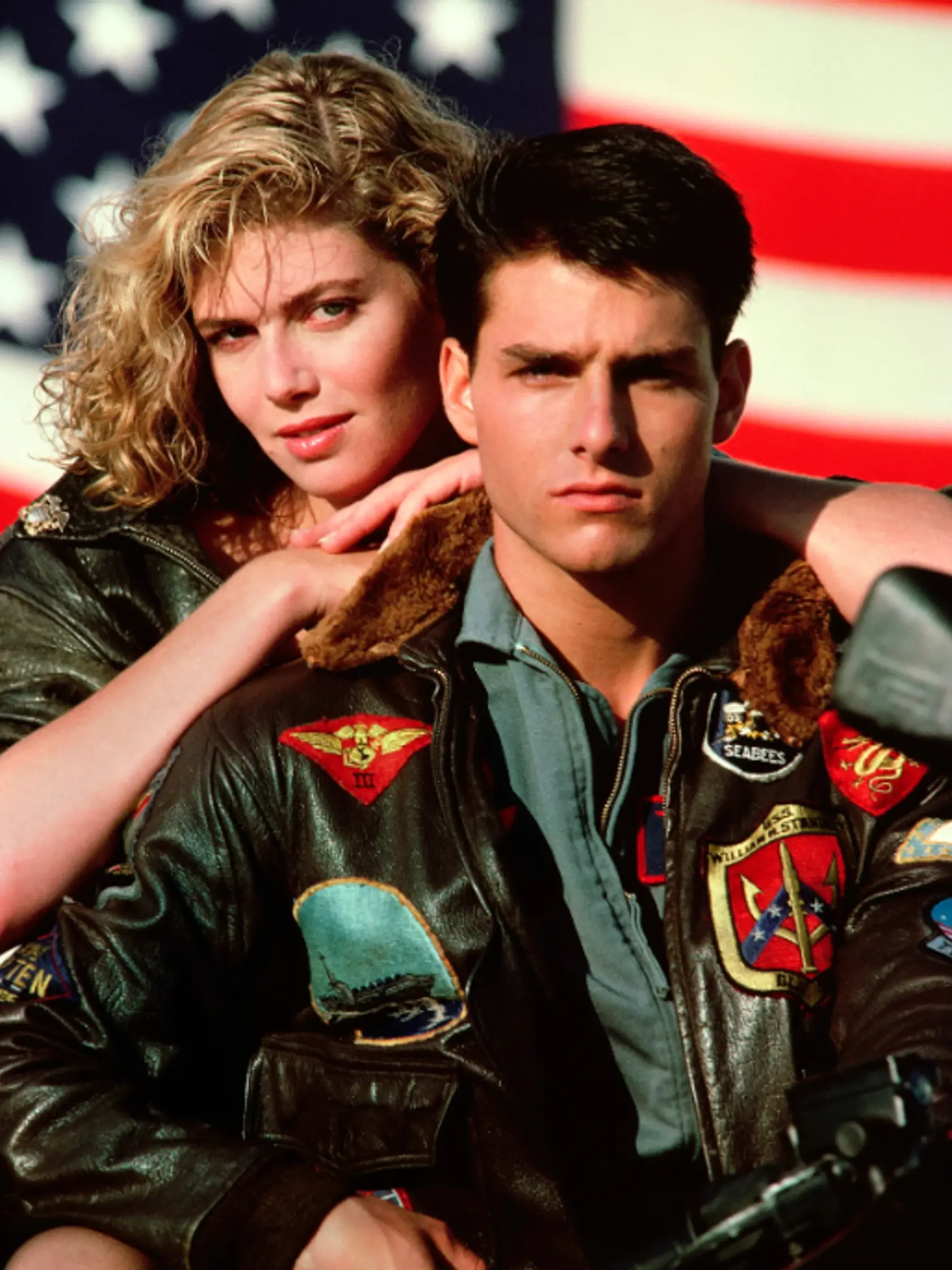 Od kultovej snímky ubehlo už takmer 37 rokov, Cruise s jeho pokračovaním váhal dlhé roky. Do novinky Top Gun: Maverick nebola "inštruktorka Charlie" vôbec oslovená.