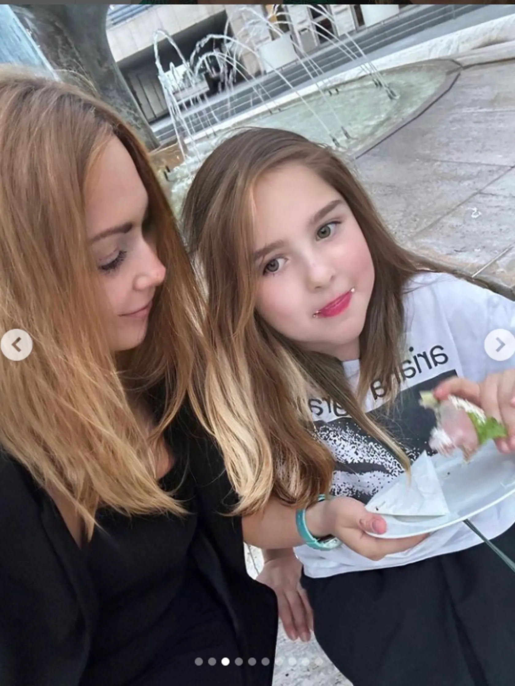 Vajdova dcéra Lea a vnučka Ellie. Podľa hercových slov z nej rastie umelkyňa!