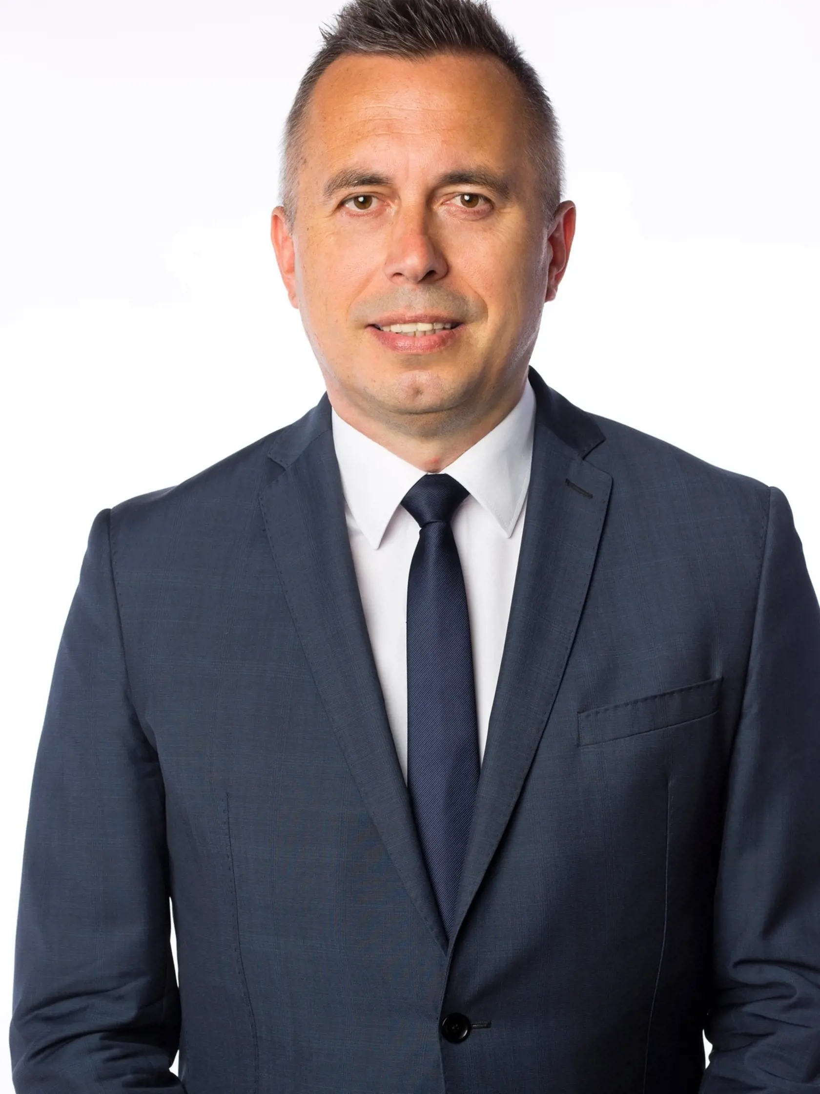 Primátor Trebišova Marek Čižmár, poslal šéfovi Jojky Otvorený list rovnako aj podnet na Radu pre mediálne služby.