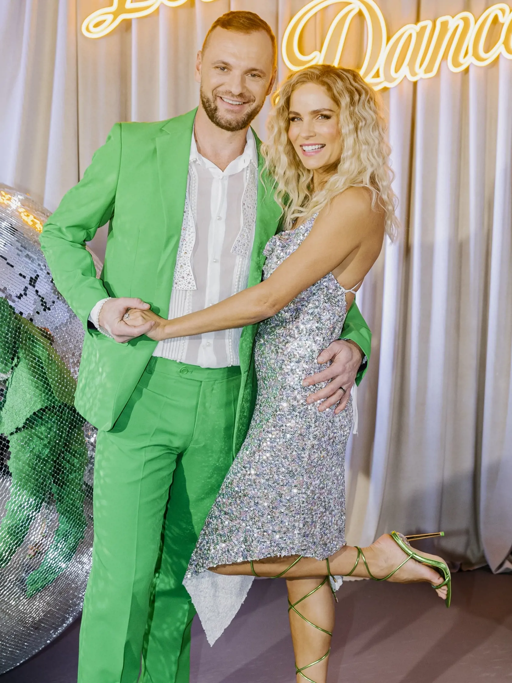 Na snímke Marián Gáborík a Ivana Gáborík počas predstavenia poroty a tanečných párov súťaže TV Markíza Let´s Dance 2023.