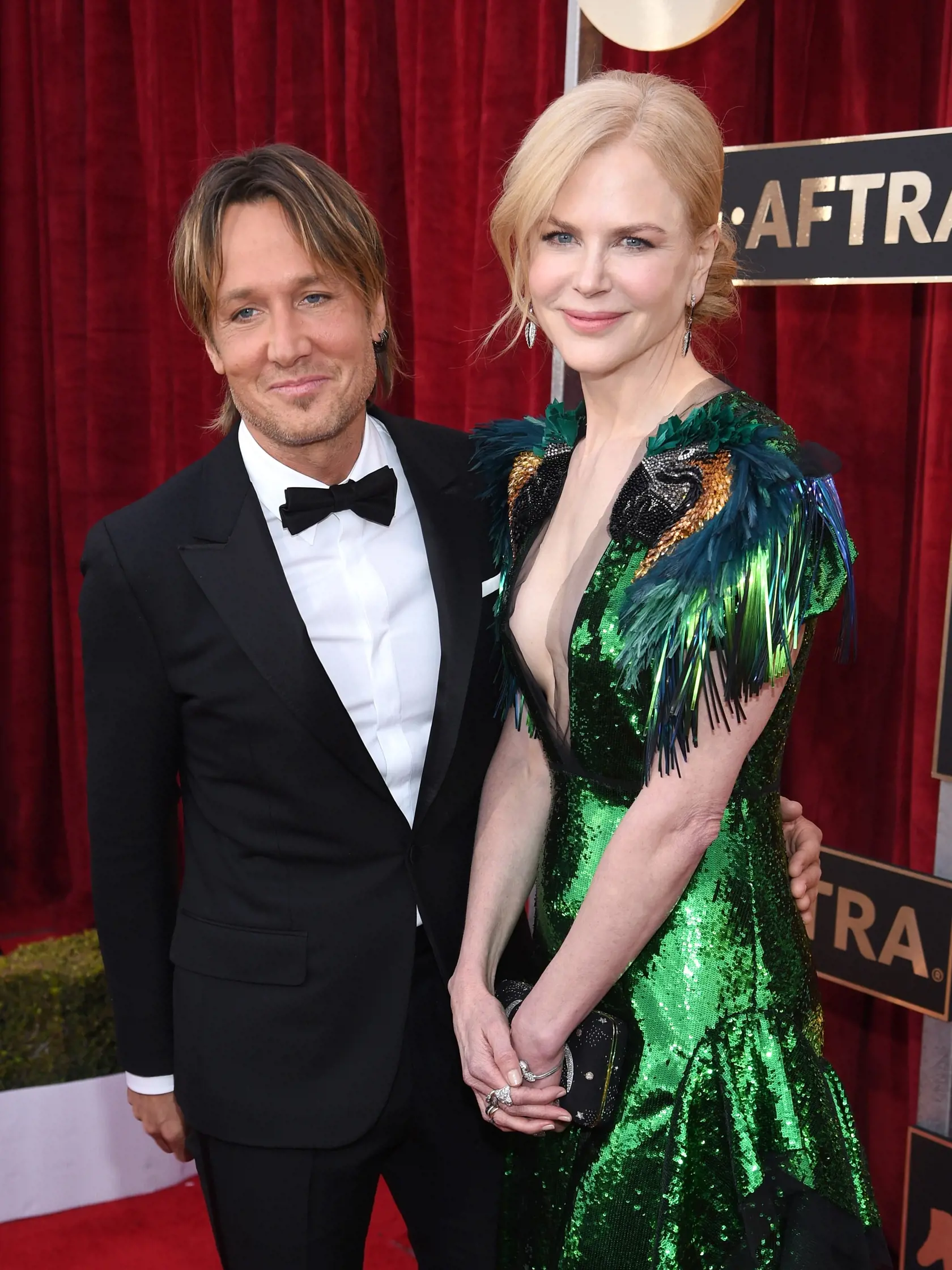 LOS ANGELES, CA - JANUARY 29:  Musician Keith Urban (L) and actor Nicole Kidman attend The 23rd Annual Screen Actors Guild Awards at The Shrine Auditorium on January 29, 2017 in Los Angeles, California. 26592_009  (Photo by Dimitrios Kambouris/Getty Images for TNT)