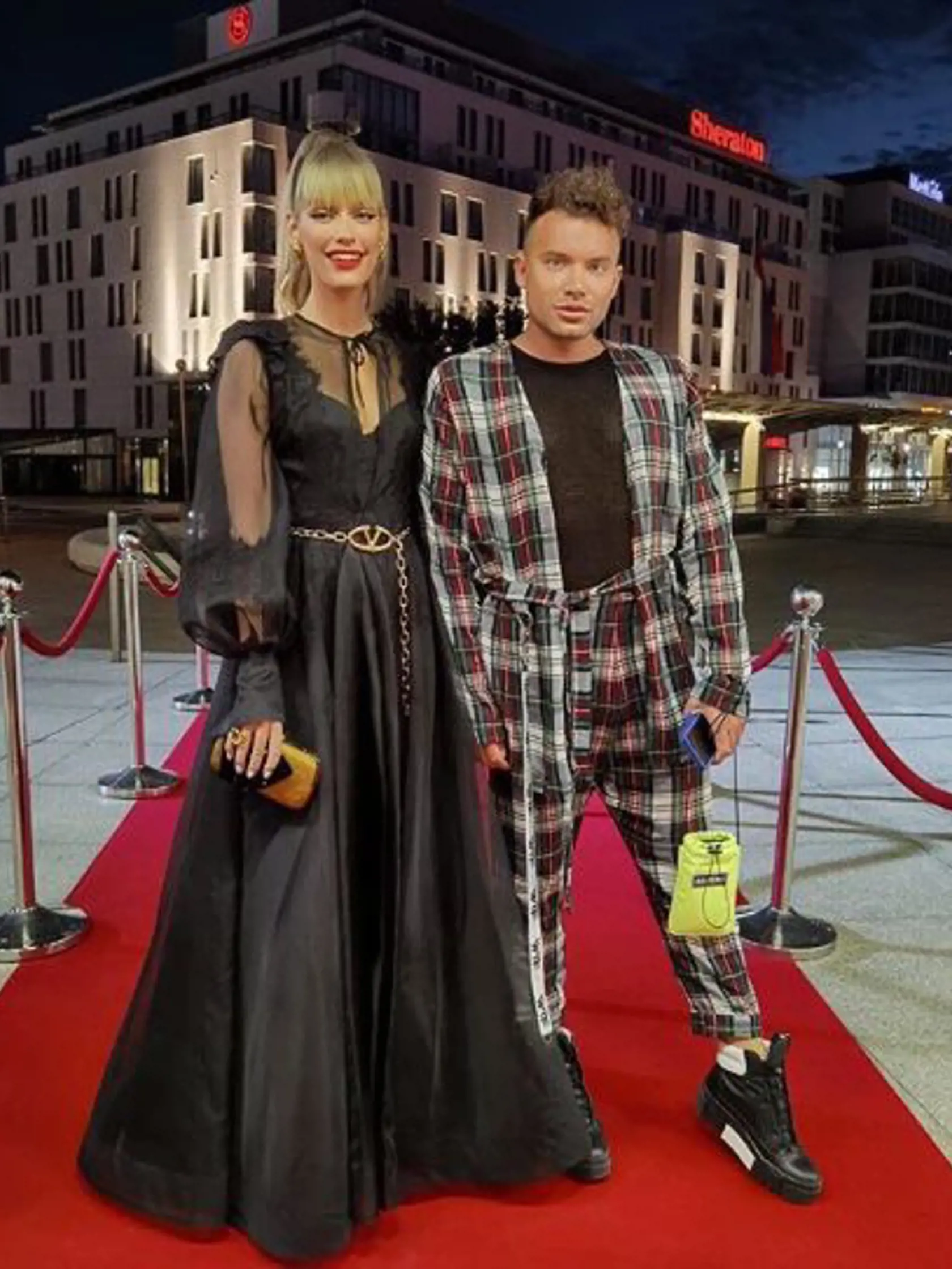 Jasmina Alagič prekvapila zmeneným imidžom - ofinou.