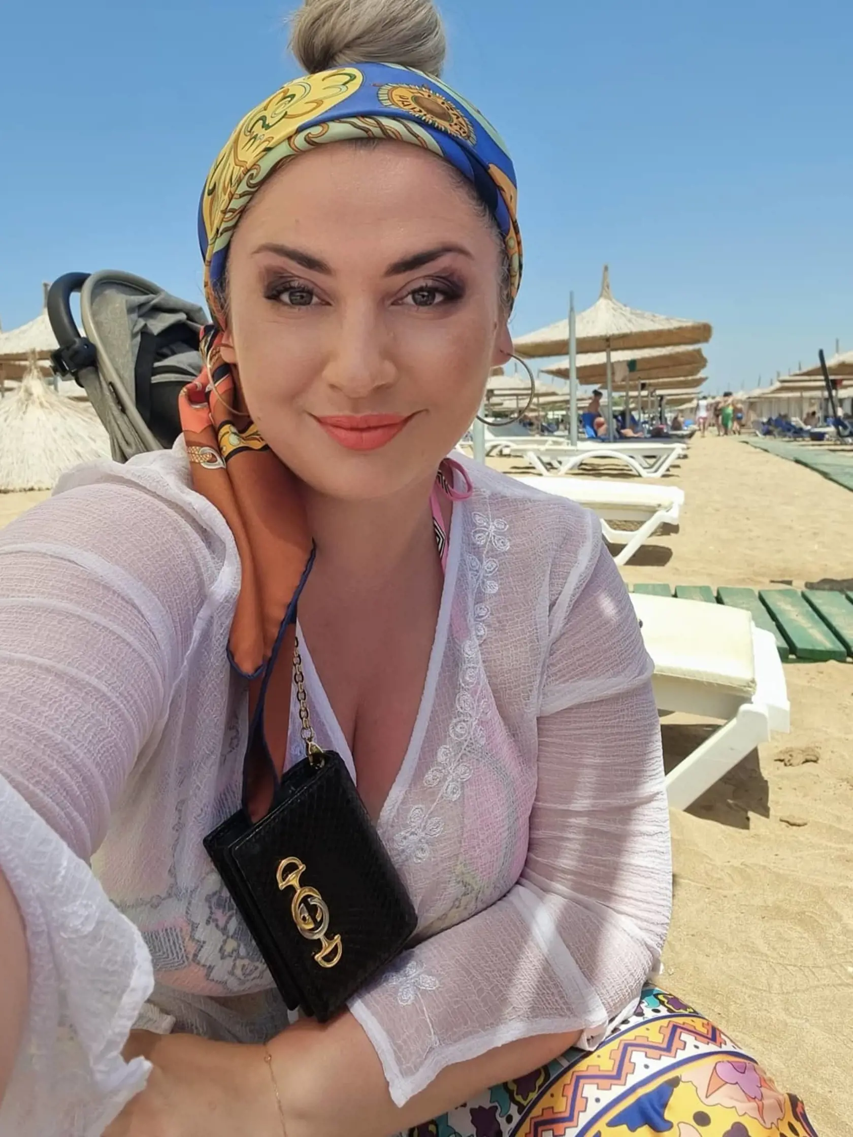 Svetlanu neupravenú a nenalíčenú nestretnete. Výnimkou nie je ani pobyt pri mori.