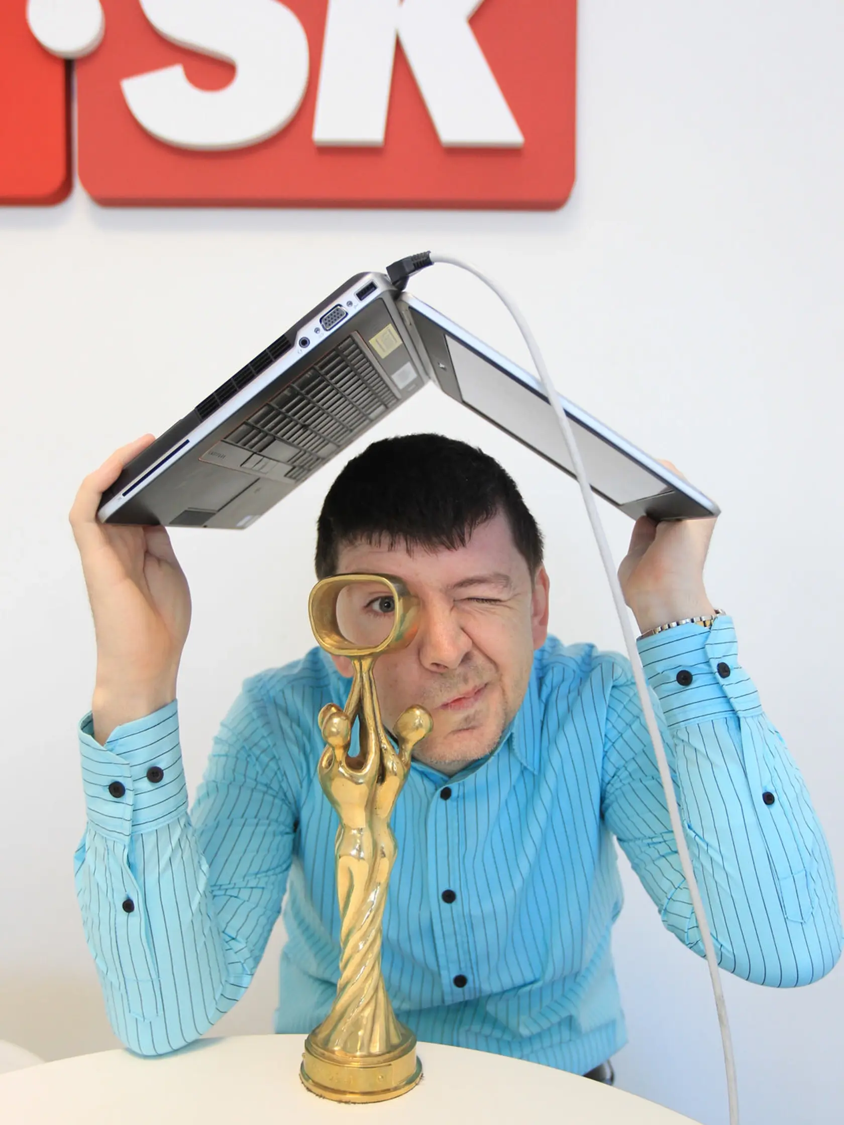 Andrej Bičan odpovedá na vaše otázky ONLINE.