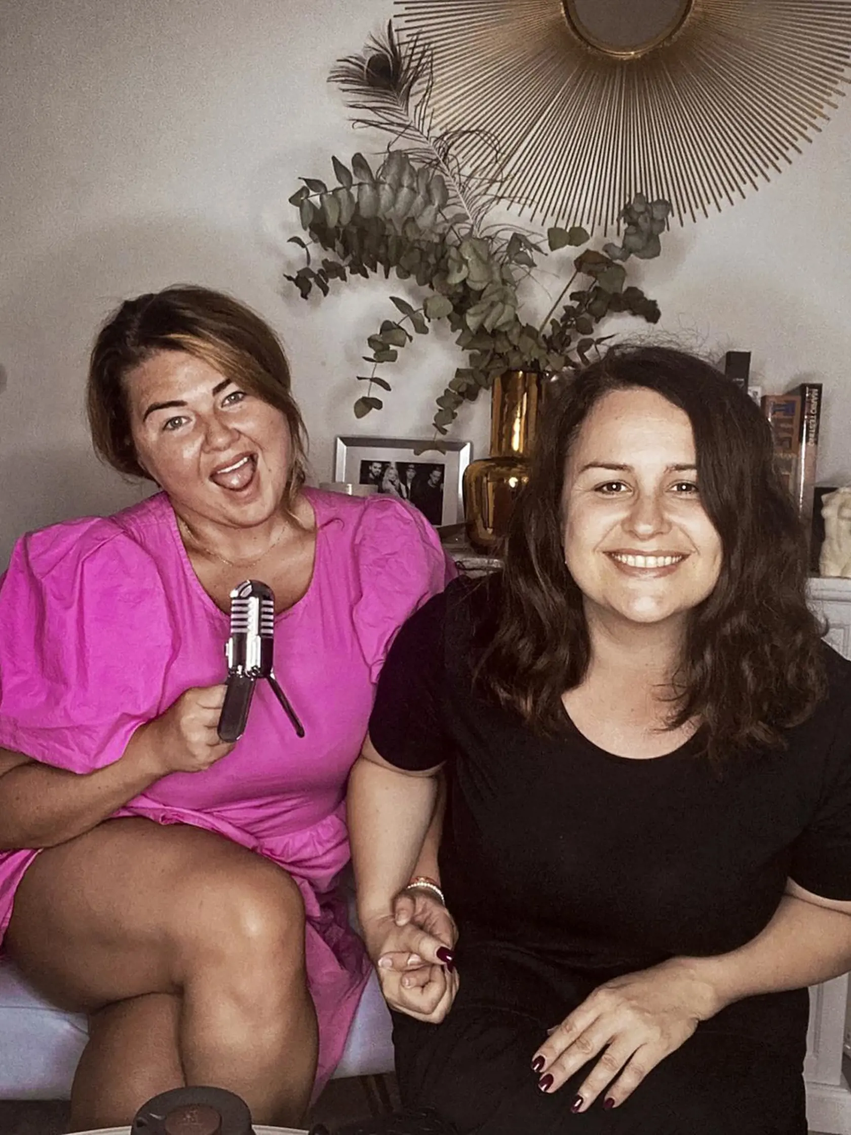 EXPERTKY NA VZŤAHY
S komičkou Evou Evelyn
Kramerovou majú vlastný podcast,
kde sa zaoberajú aj rozchodmi.