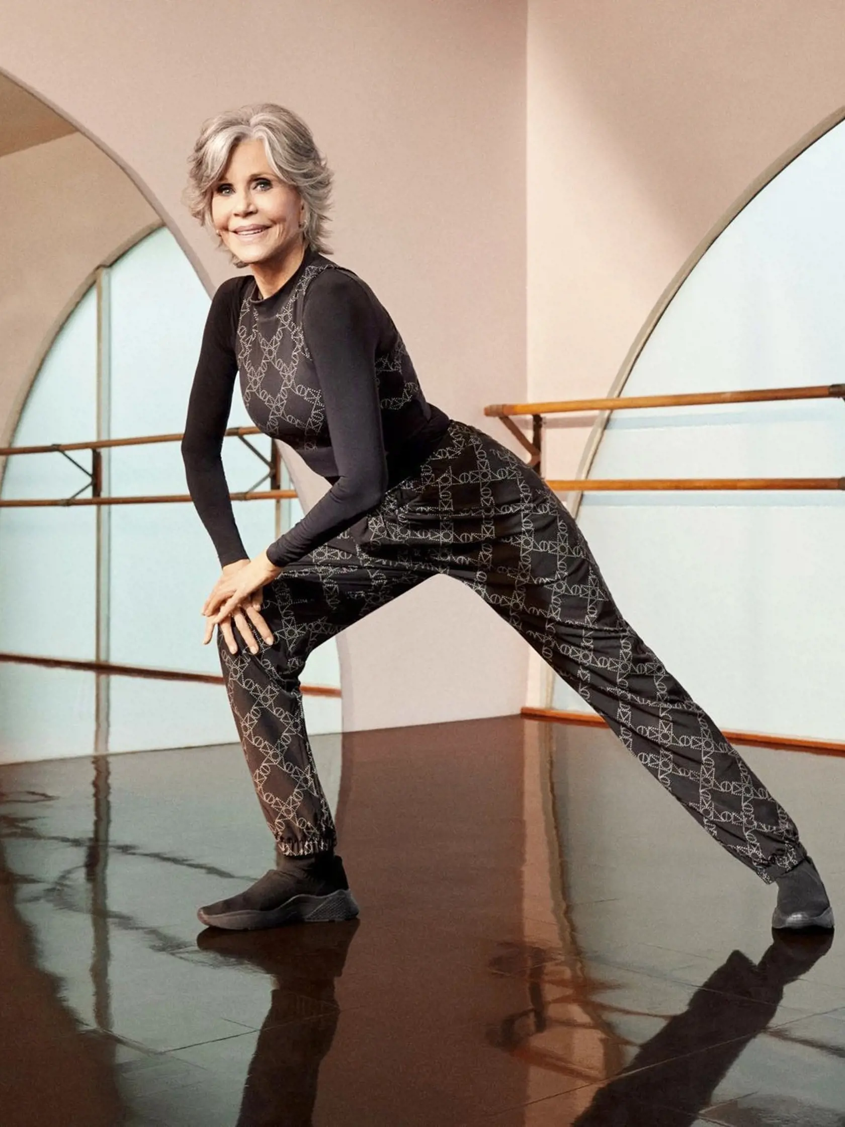 Jane Fonda v 85 rokoch udivuje svojou kondičkou.