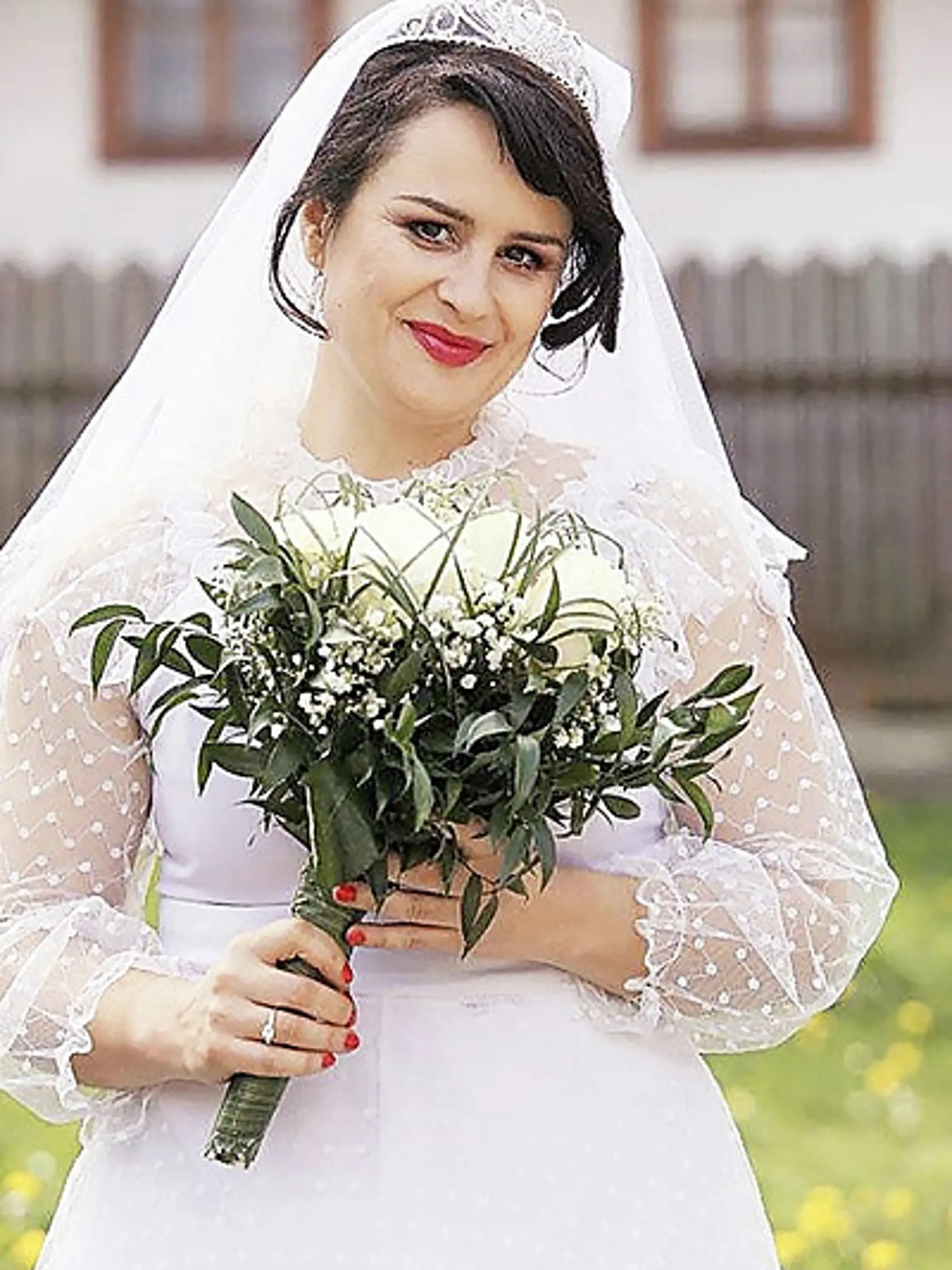 Nevesta len pred kamerami. Na verejnosti sa vydávala iba „pracovne“, súkromné svadby si nechávala pre seba.