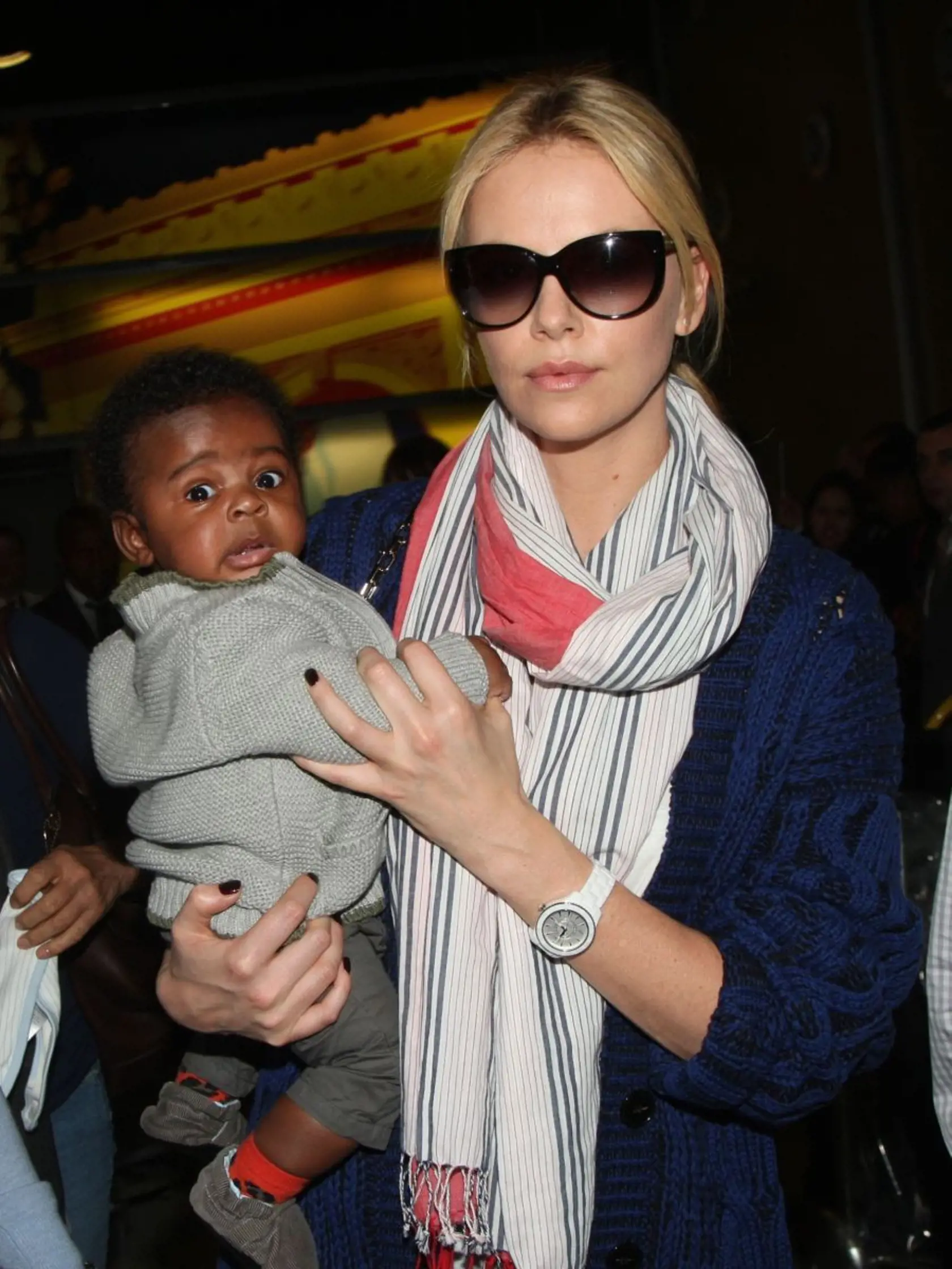 Charlize Theron si adoptovala Jacksona
