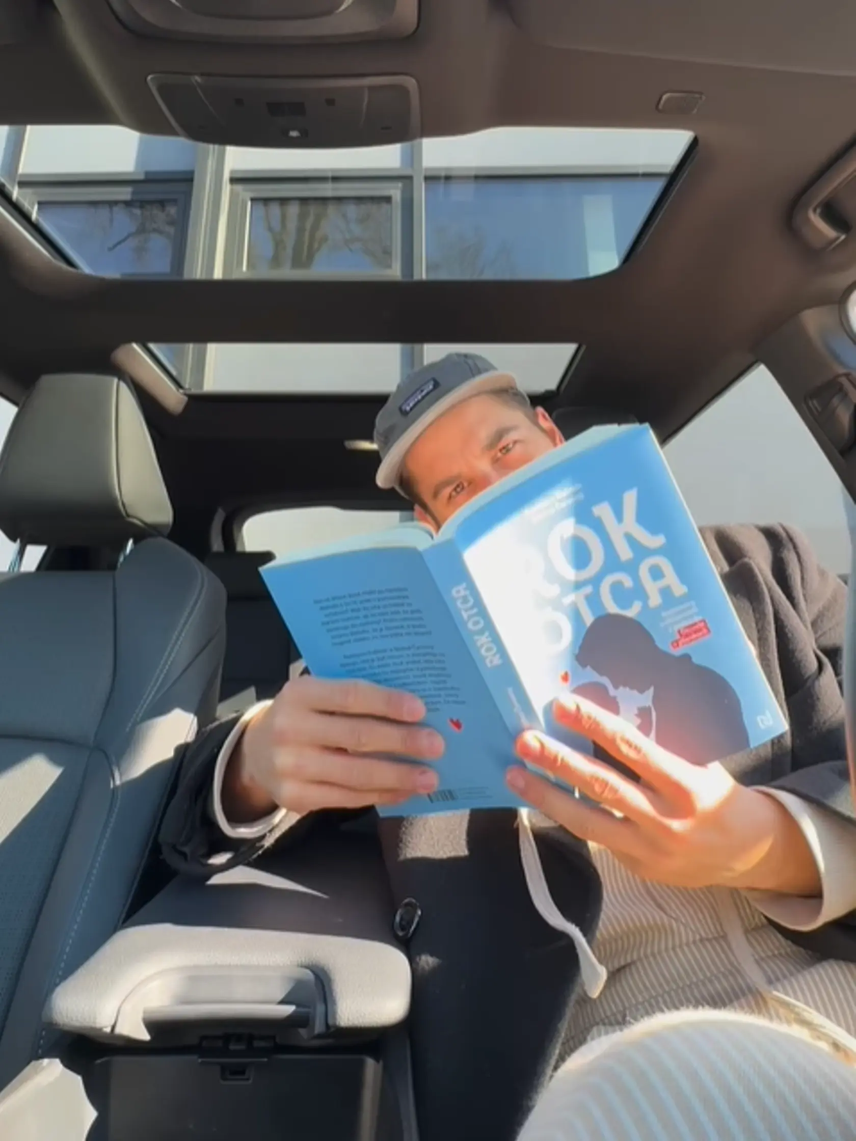 Jakub Jablonský sa na rolu otca svedomito pripravuje.