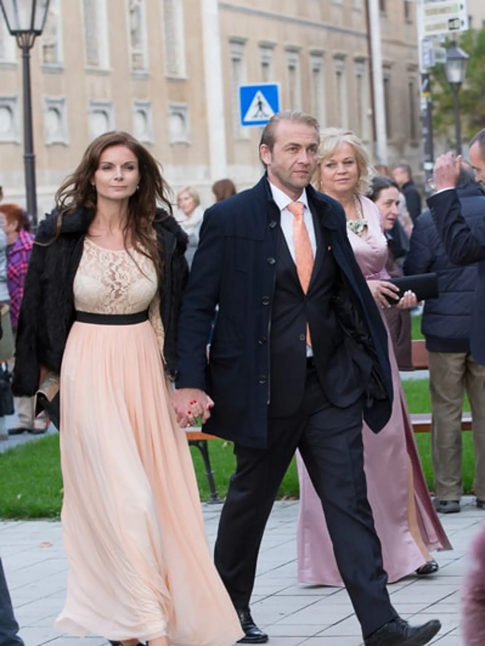 Herec Róbert Halák neprišiel na svadbu Puškárovej so Švajdom sám...