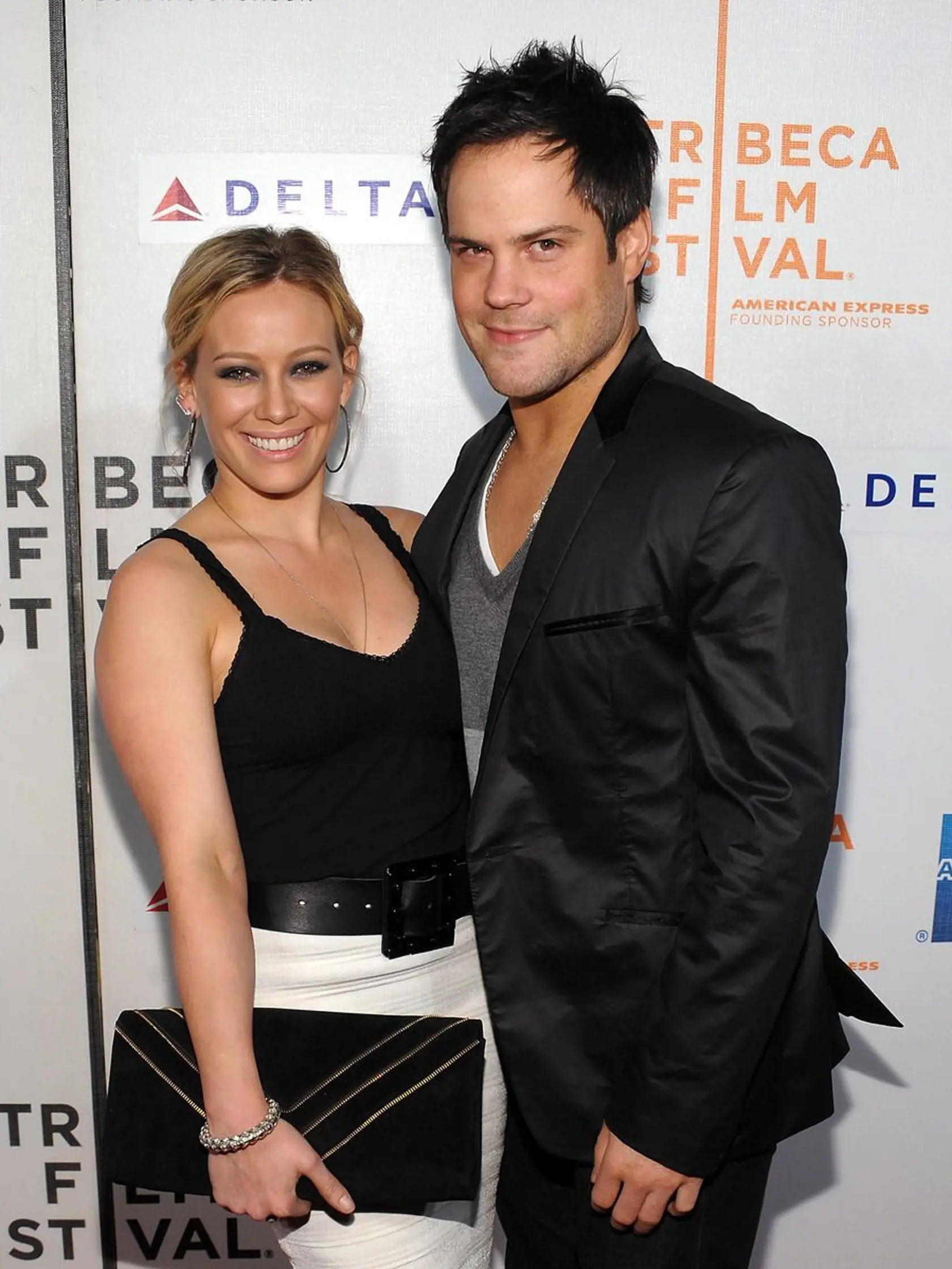 Hilary Duff s manželom Mikeom Comriem.