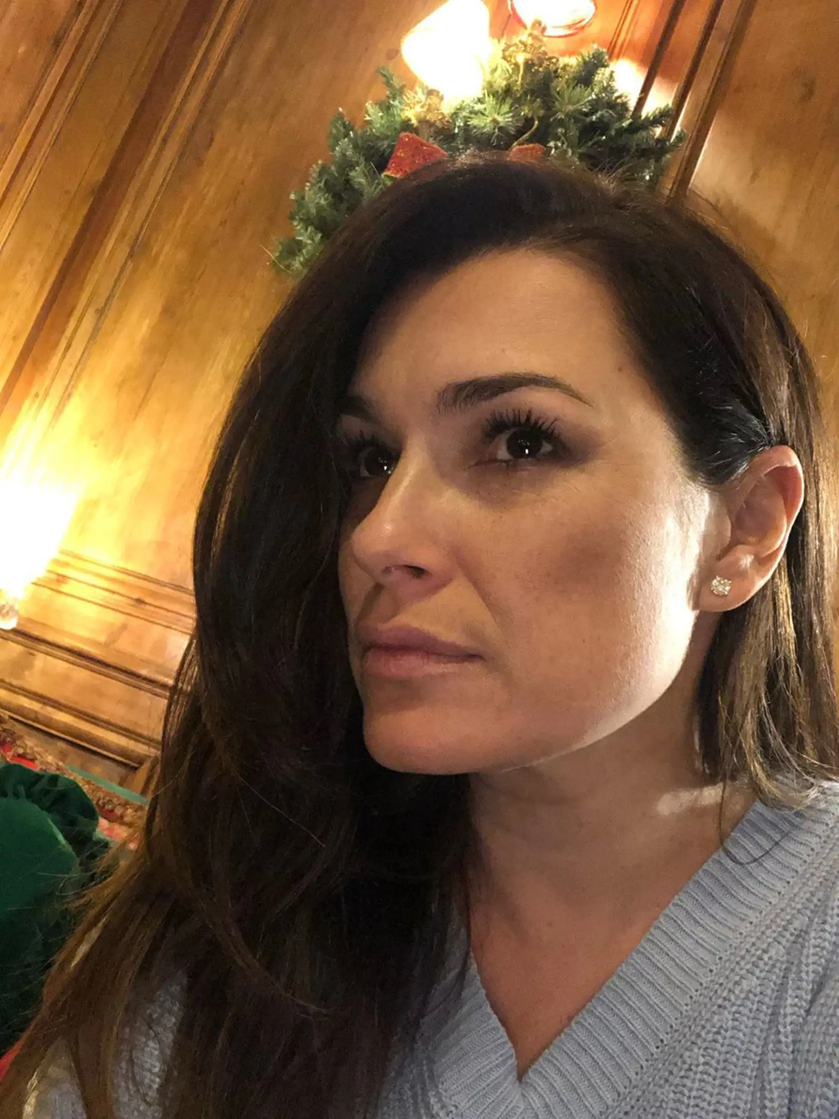 Česká exmodelka Alena Šeredová, ktorá sa pred niekoľkými dňami stala už trojnásobnou maminou, si svojho partnera Alessandra nevie vynachváliť.