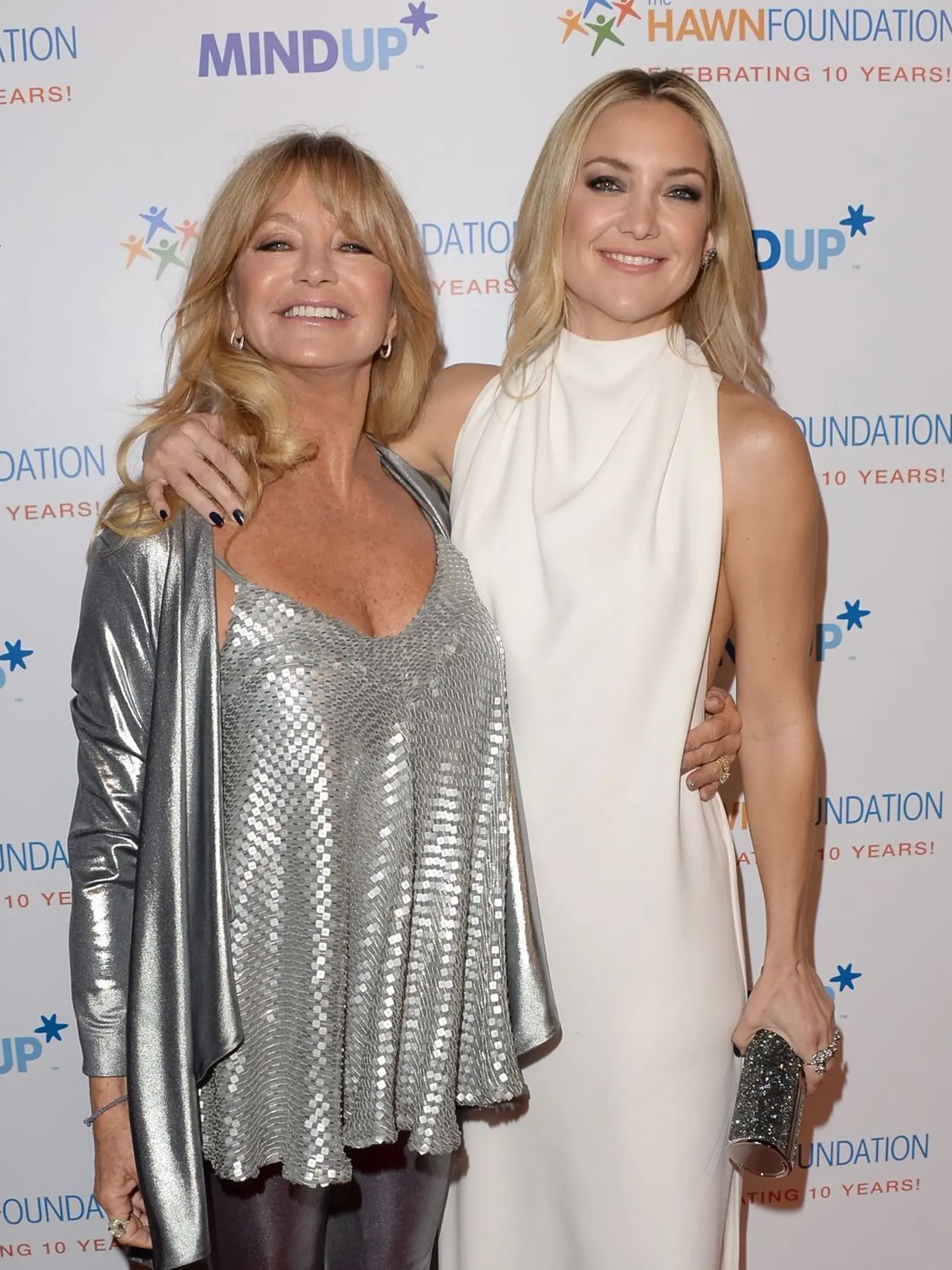 Kate Hudson s mamou Goldie Hawn.