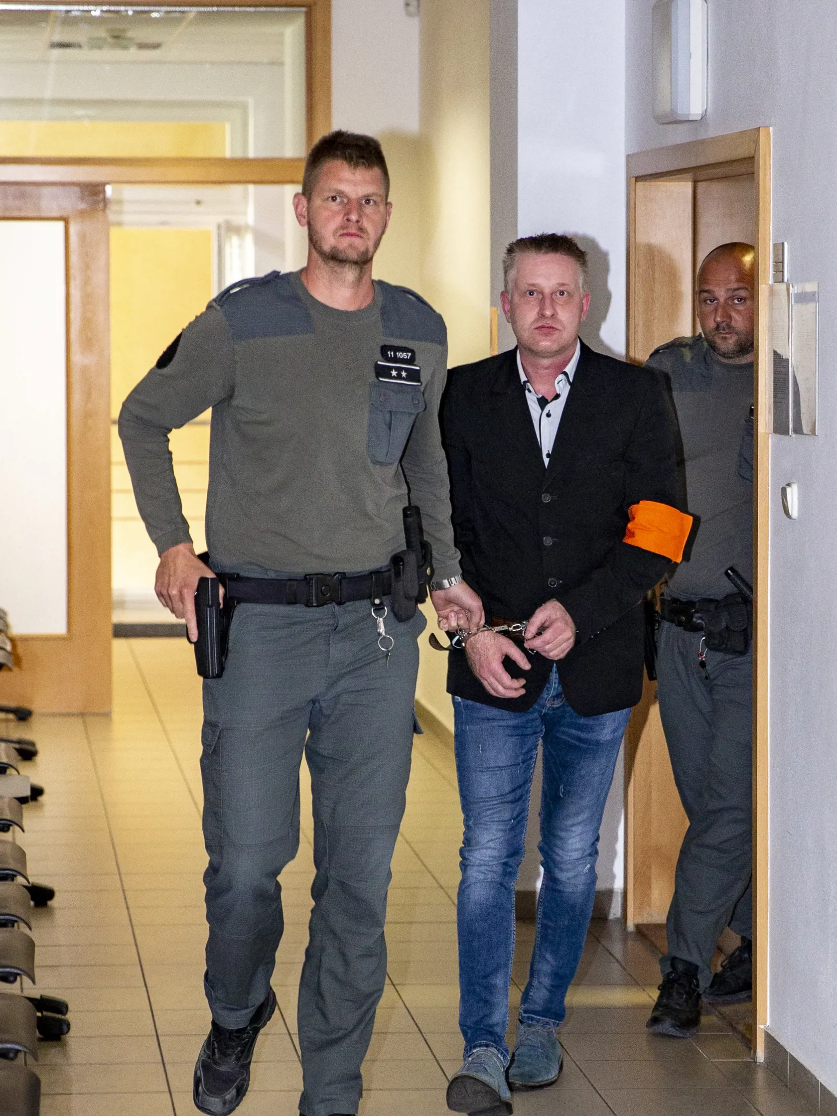 Rozsudok v prípade Josefa Šípoša na Okresnom súde v Trnave. Šipoš dostal aj prepadnutie celého majetku.