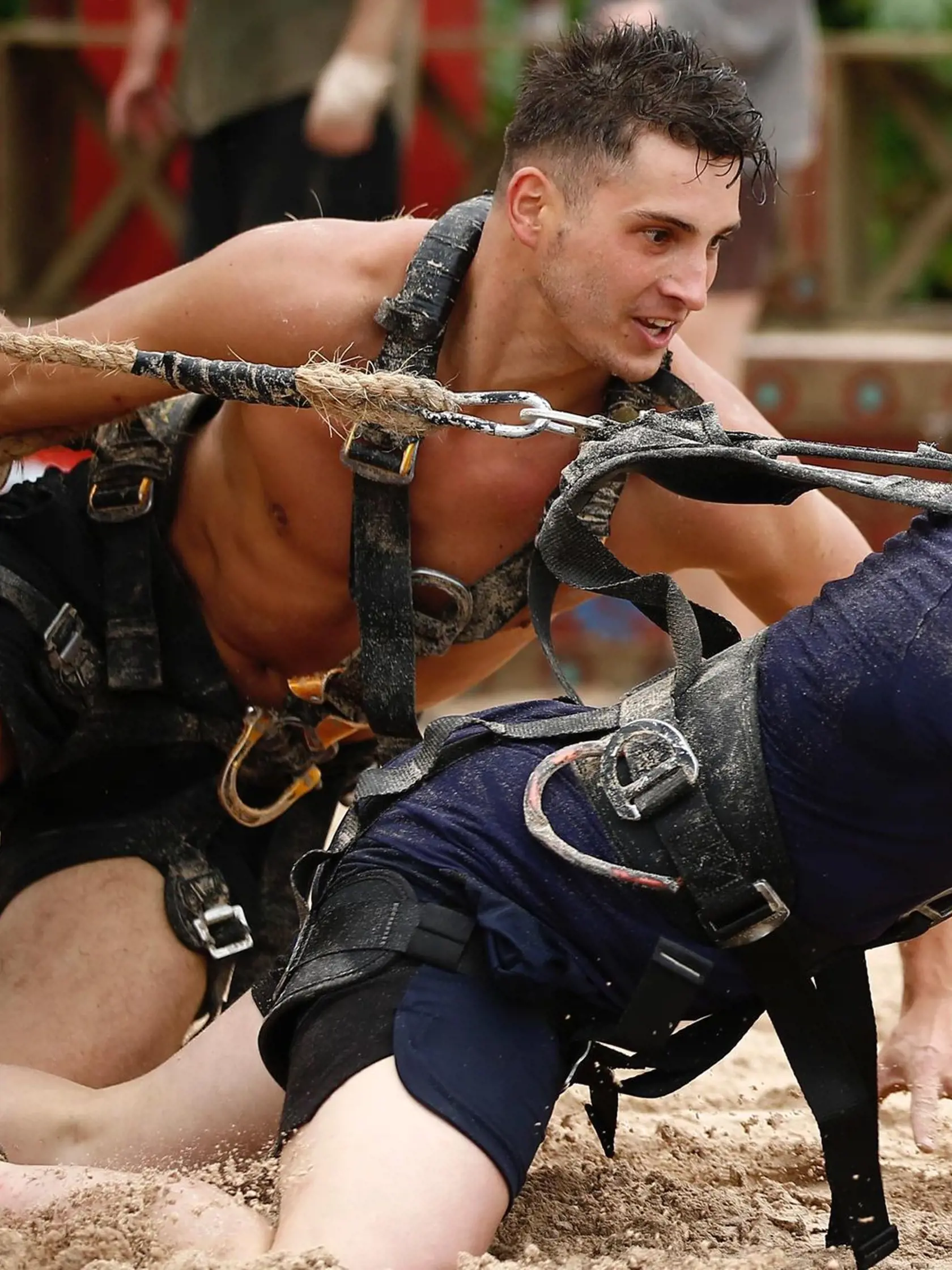 Pred rokom v šou Survivor.