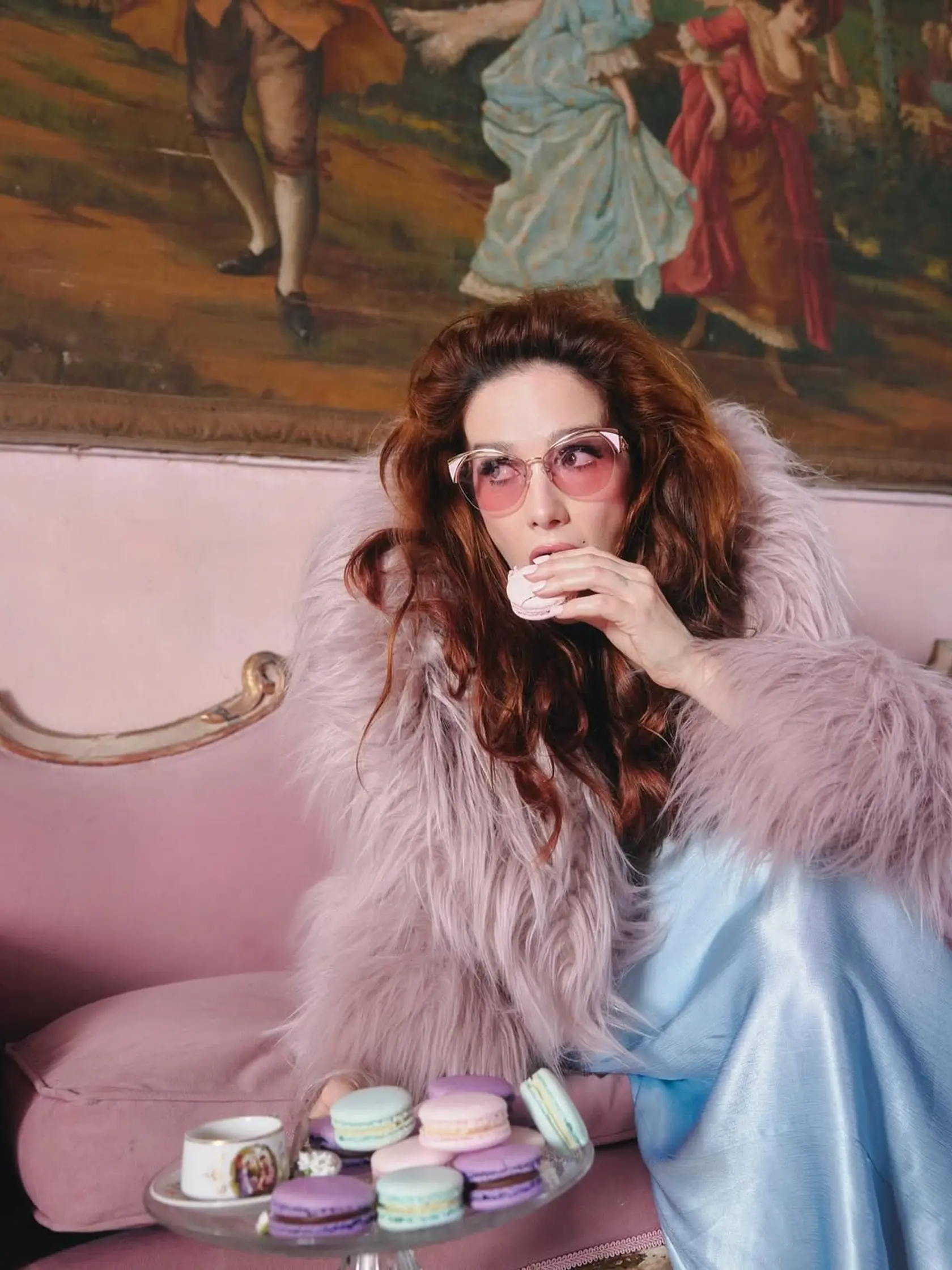 Natalia Oreiro ako modelka pre značkové okuliare. 