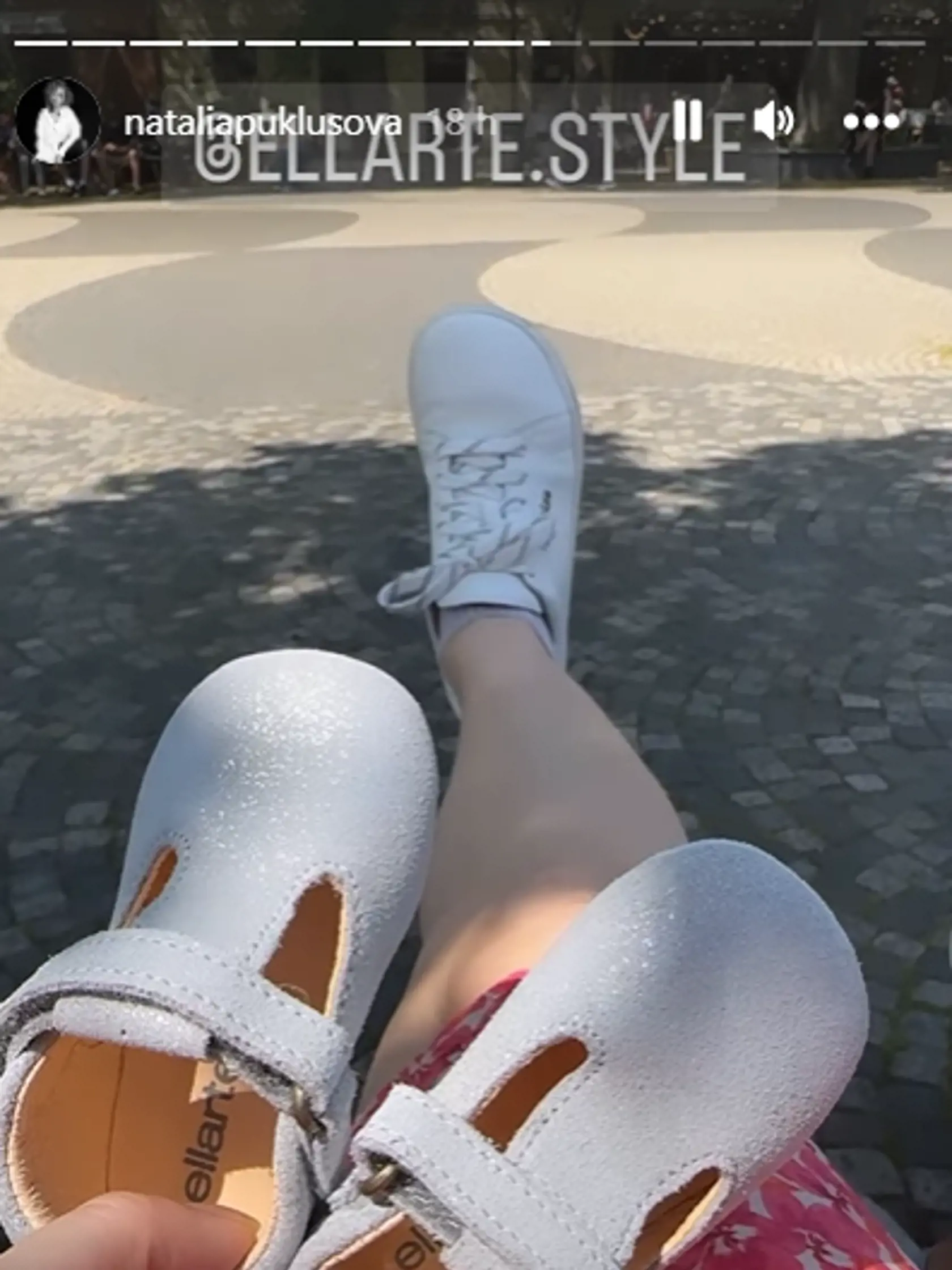 Natália a Michal sa stanú v decembri rodičmi dievčatka. "Chceli sme sa vám pochváliť, že prišiel pre nás ten čas. Prišiel bocian a priniesol nám Bubinku. Takže už sme Kuki a Bubi a Bubinka. Mikuláš tohtoročný nám prinesie malú šamanku." Natália dostala aj rozkošné topánočky pre dcérku.