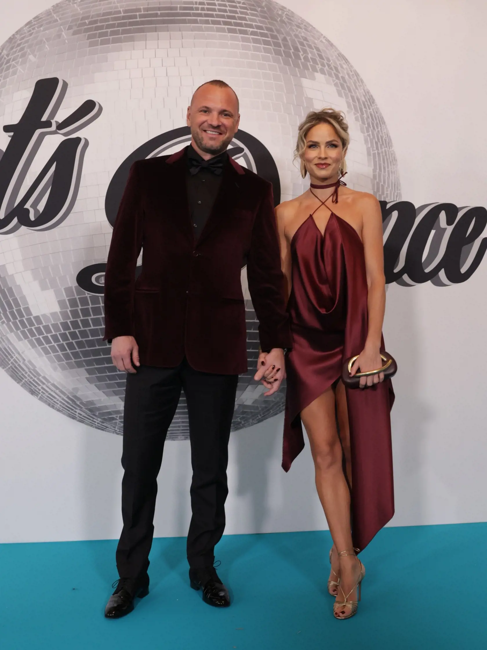 Prvé kolo desiatej série Let´s Dance. Manželia Marián a Ivana Gáborík.