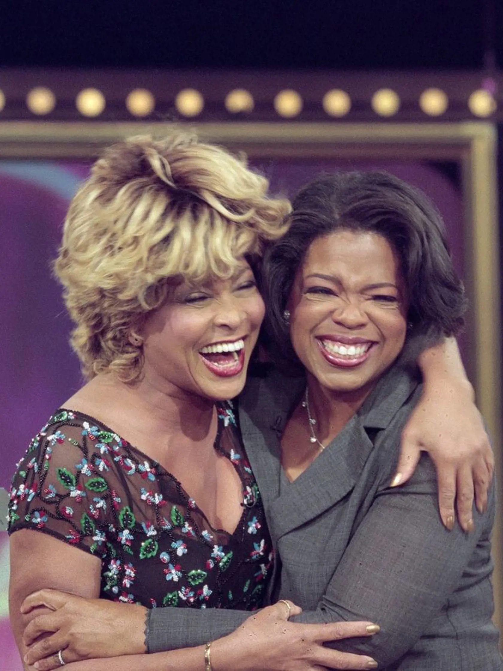 Oprah Winfrey uviedla, že dlho bola iba fanúšičkou speváčky, no neskôr sa z nich stali skutočné priateľky.