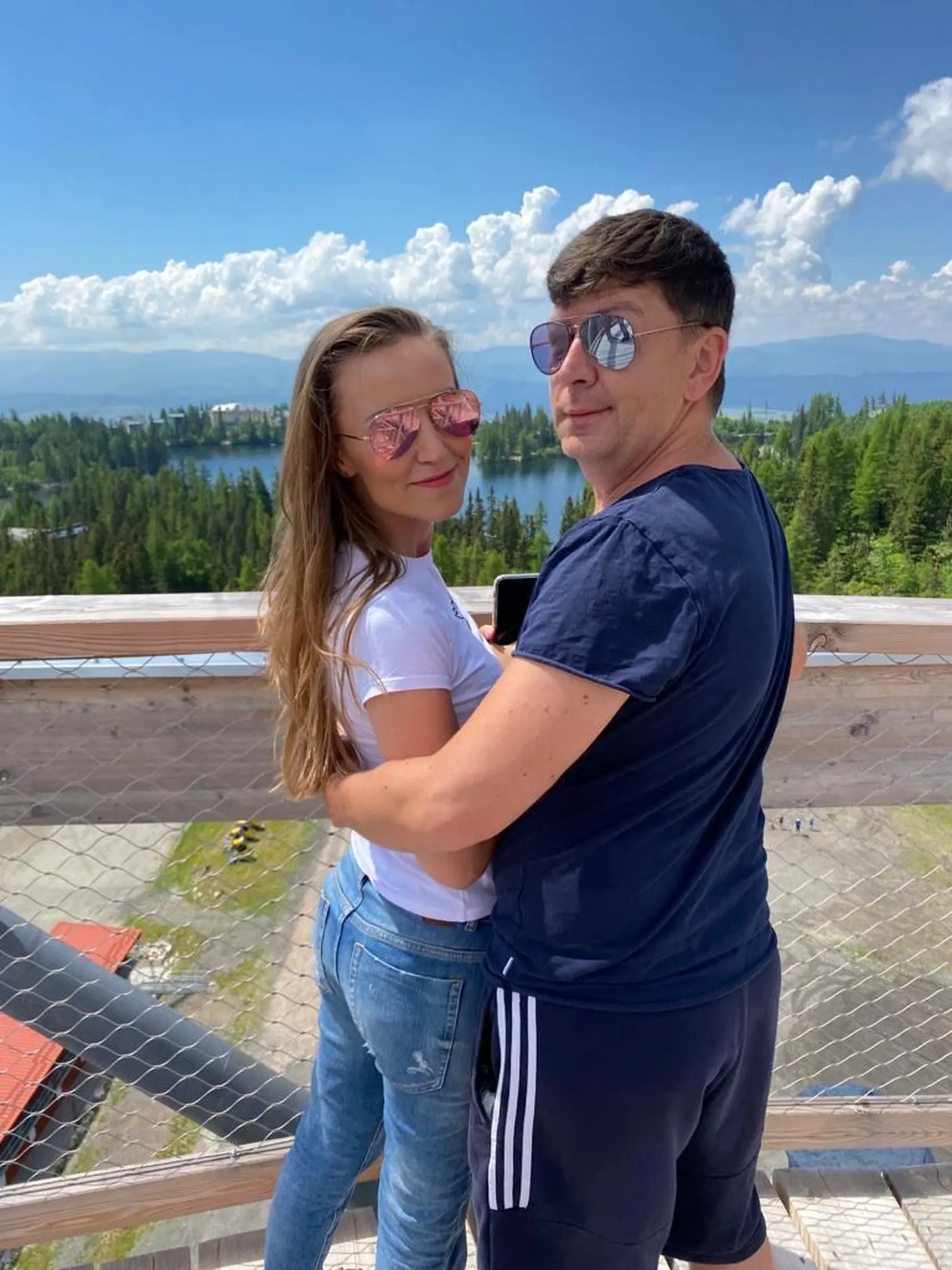 Vyzerá to tak, že Andrej a Miška sa naozaj našli. Rozumejú si napriek 20-ročnému vekovému rozdielu. 
