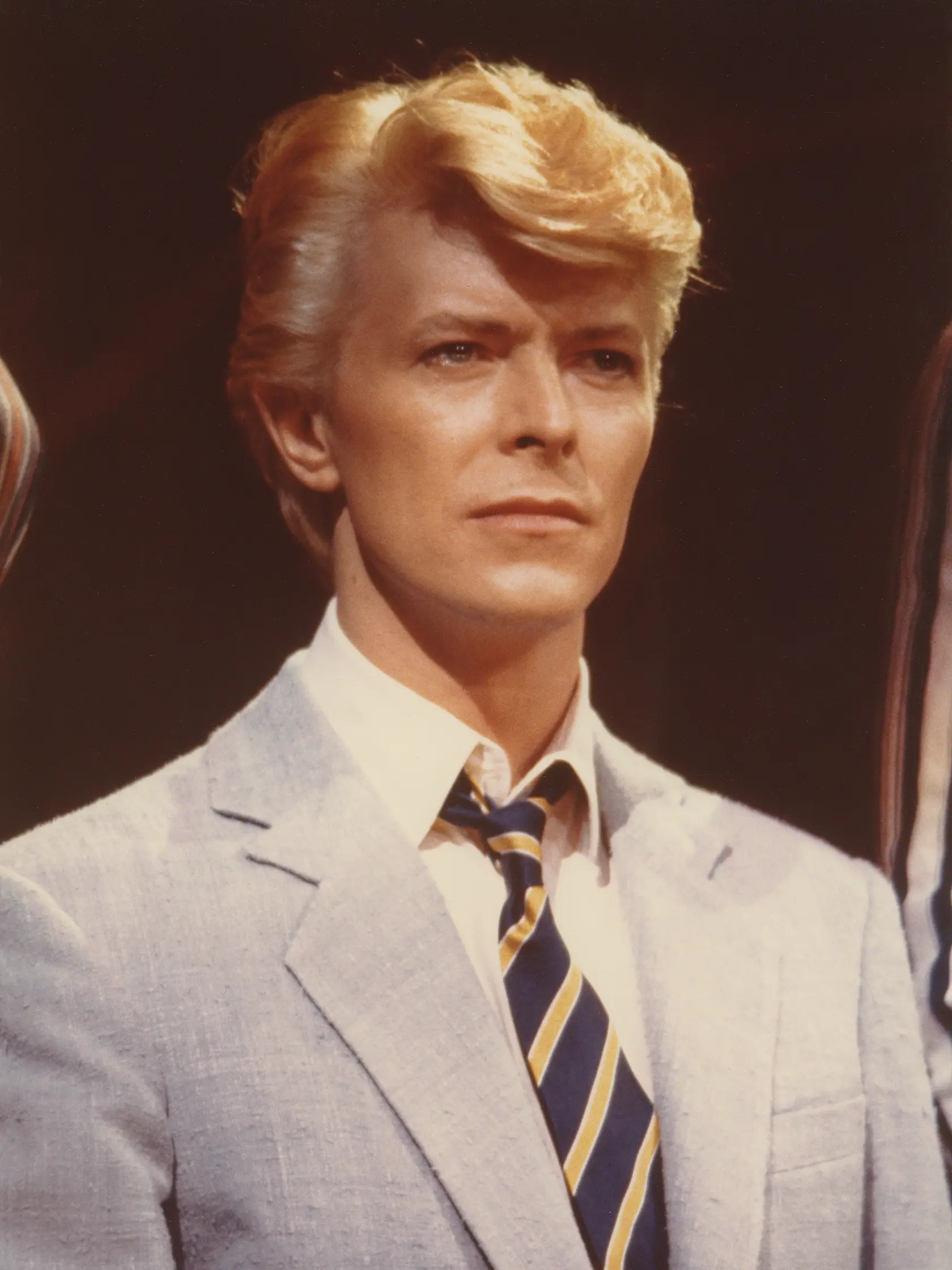 David Bowie je pýchou Angličanov aj dávno po svojej smrti.