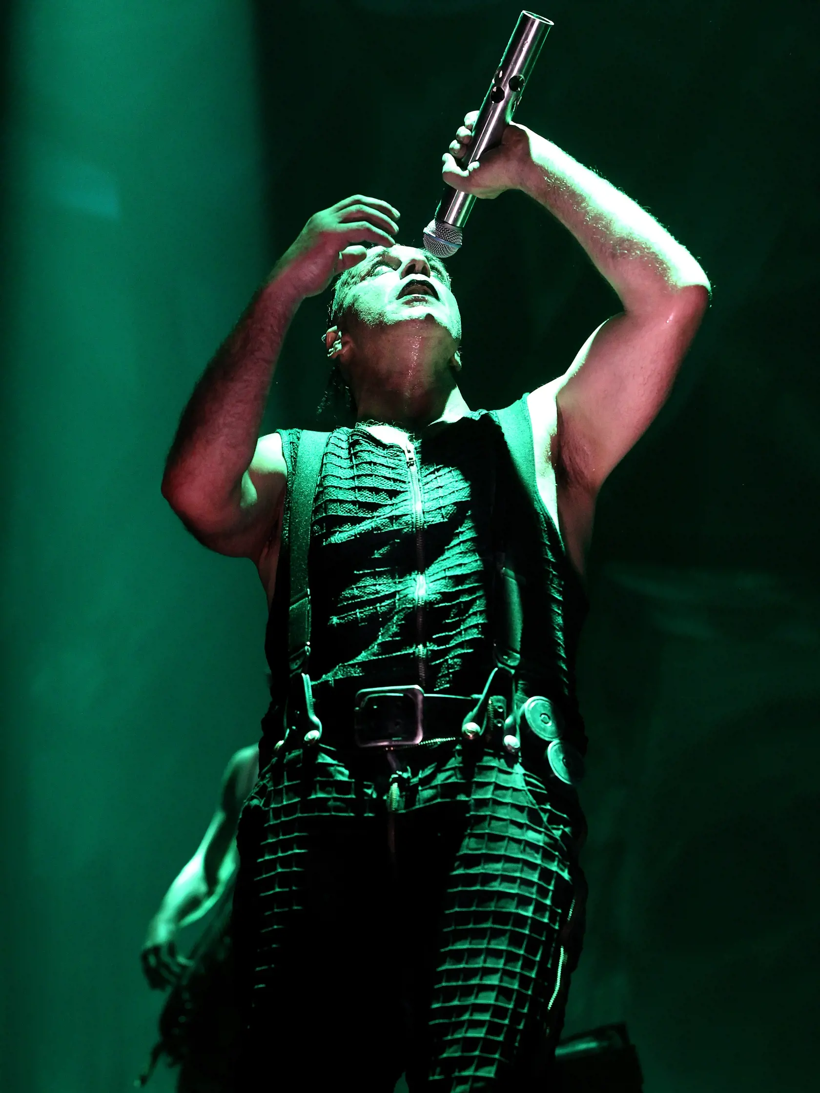 Koncert skupiny Rammstein v Bratislave. Zimny stadion Ondreja Nepelu.
Lider skupiny - Till Lindemann
